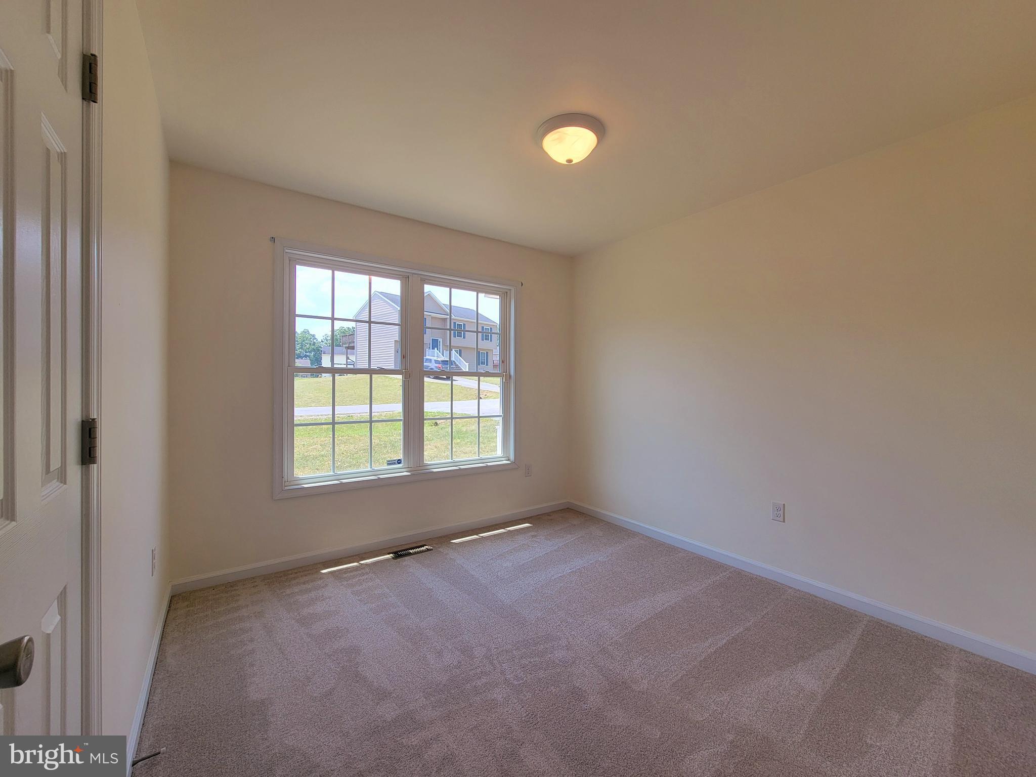 PRINCETON SHOALS - Residential