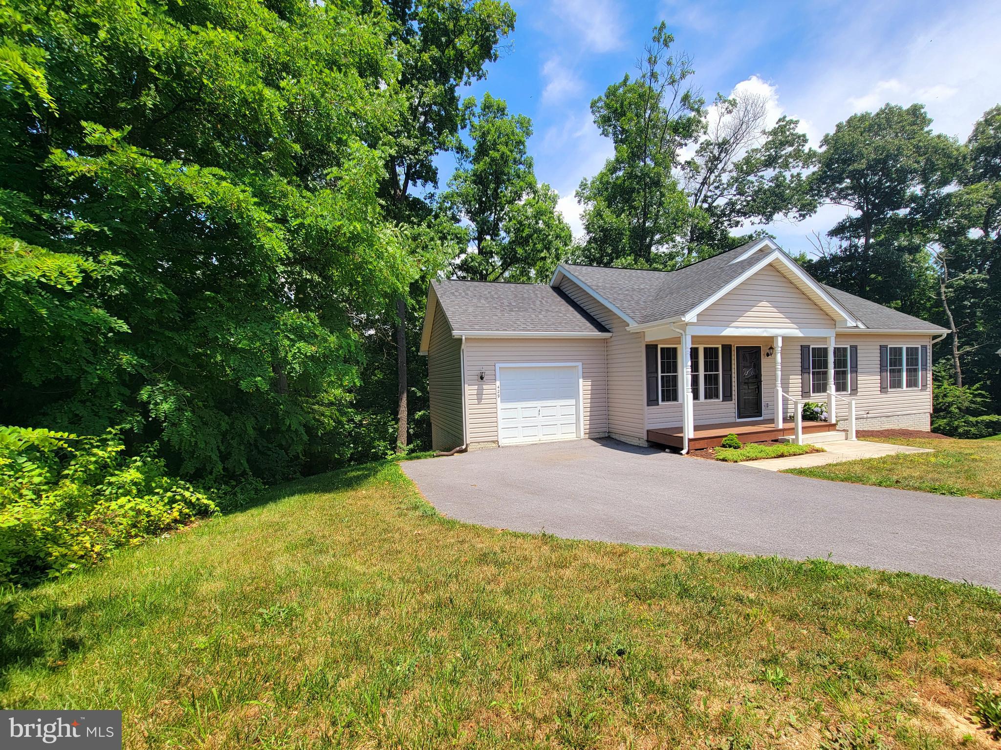 PRINCETON SHOALS - Residential