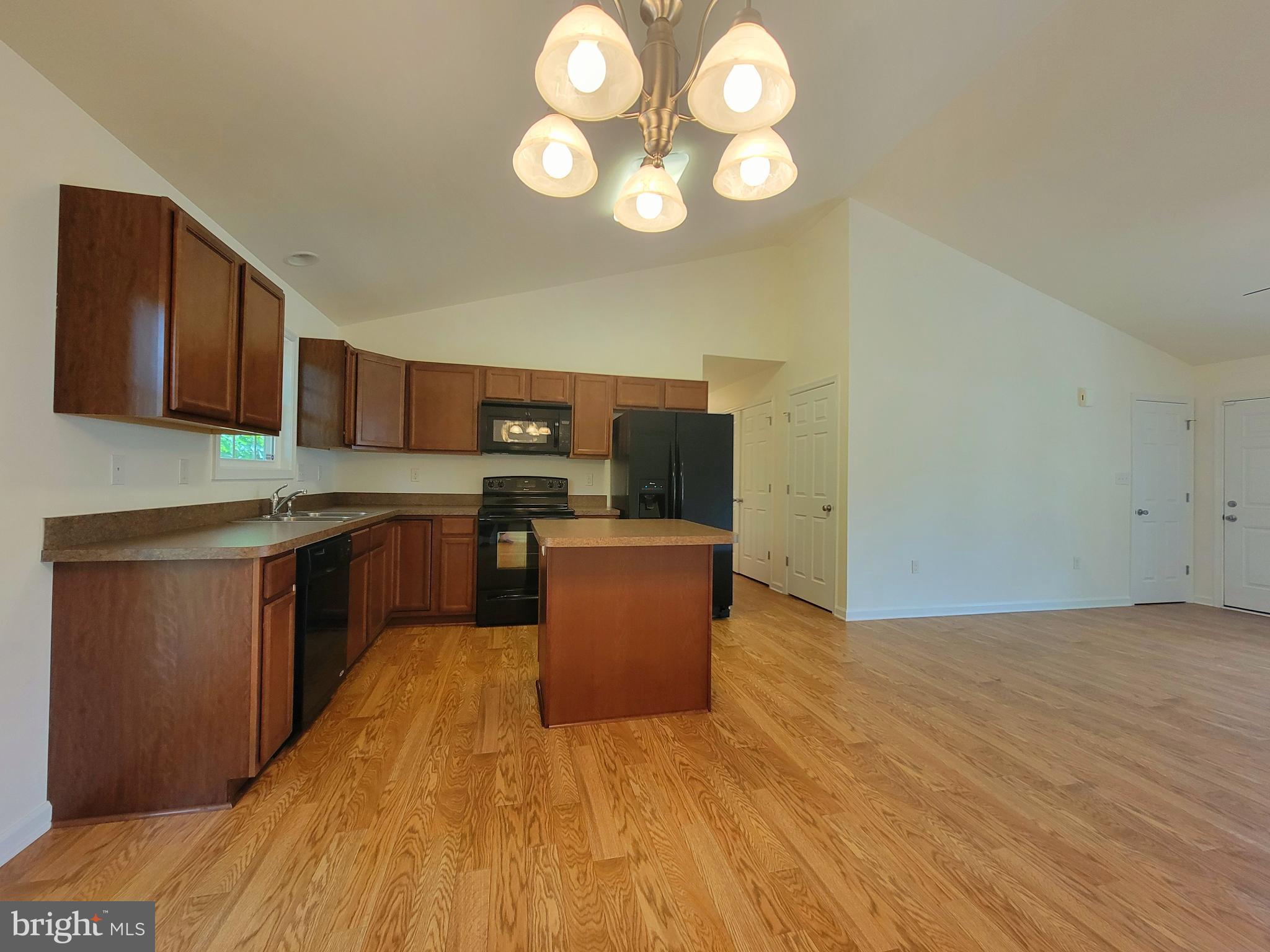 PRINCETON SHOALS - Residential