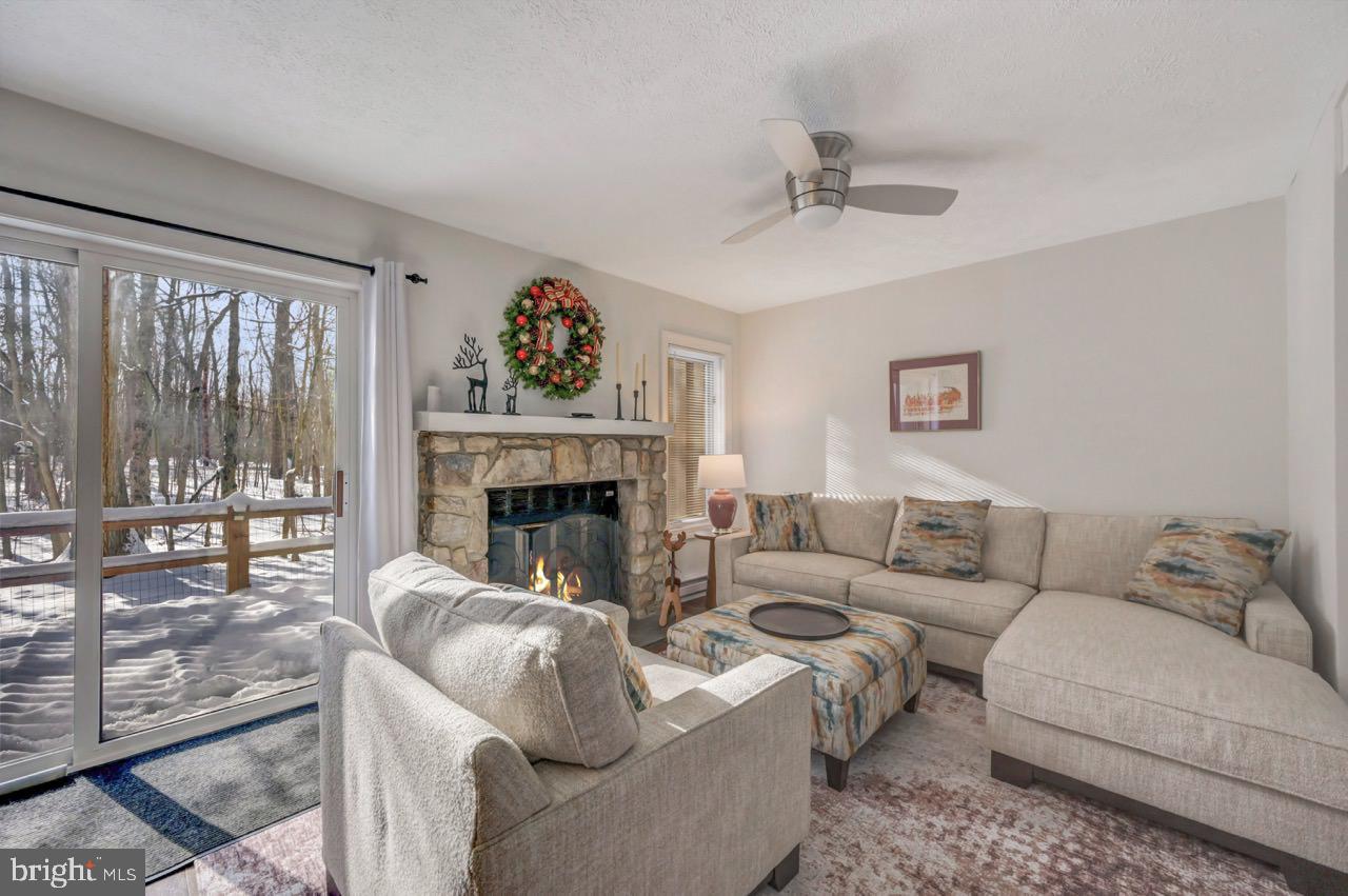 SNOW RIDGE VILLAGE - Residential