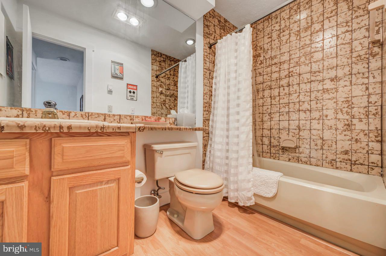 SNOW RIDGE VILLAGE - Residential