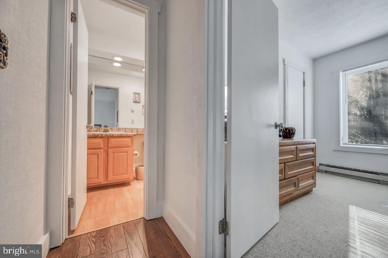 SNOW RIDGE VILLAGE - Residential