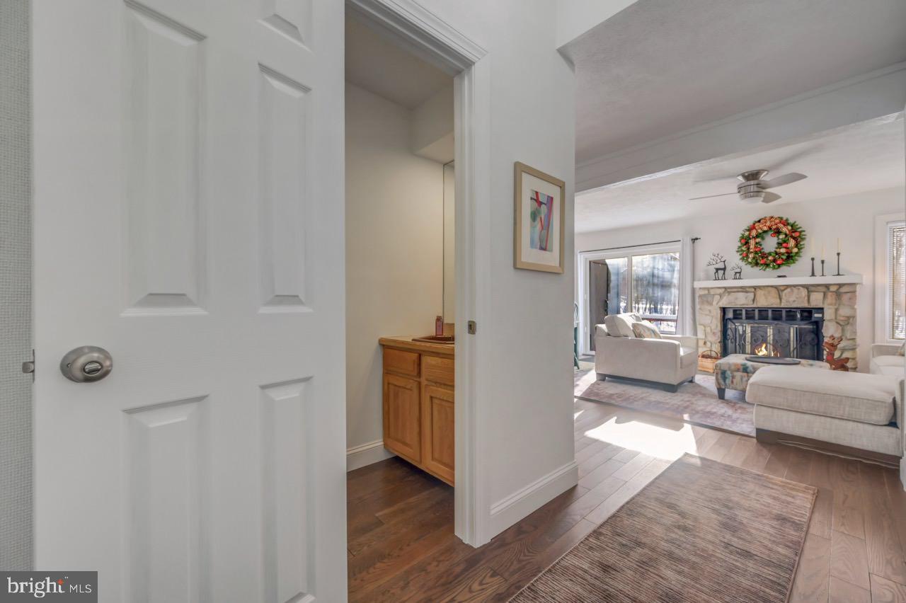 SNOW RIDGE VILLAGE - Residential