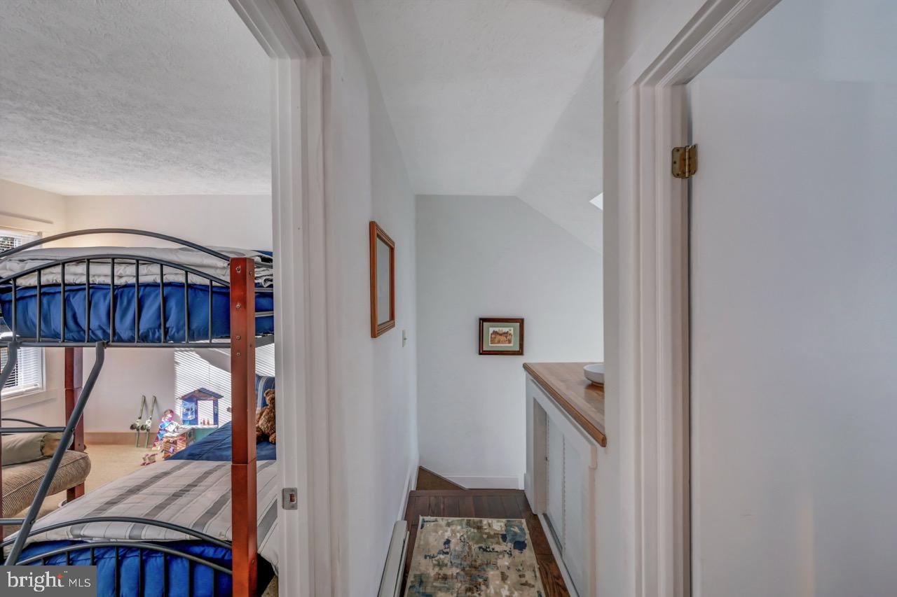 SNOW RIDGE VILLAGE - Residential