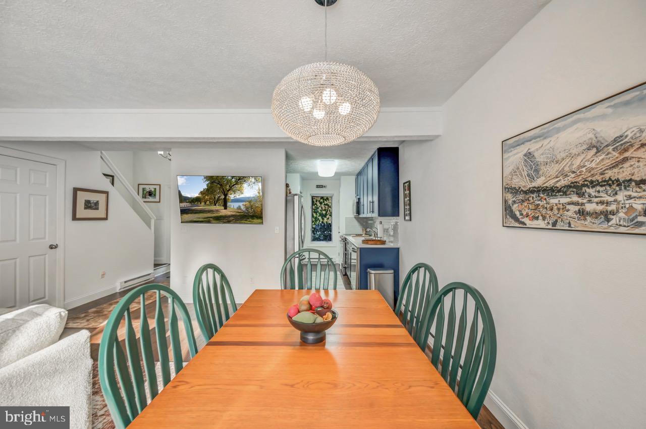 SNOW RIDGE VILLAGE - Residential