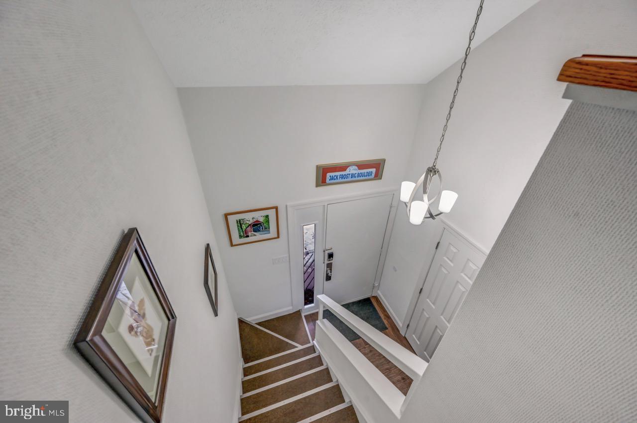 SNOW RIDGE VILLAGE - Residential