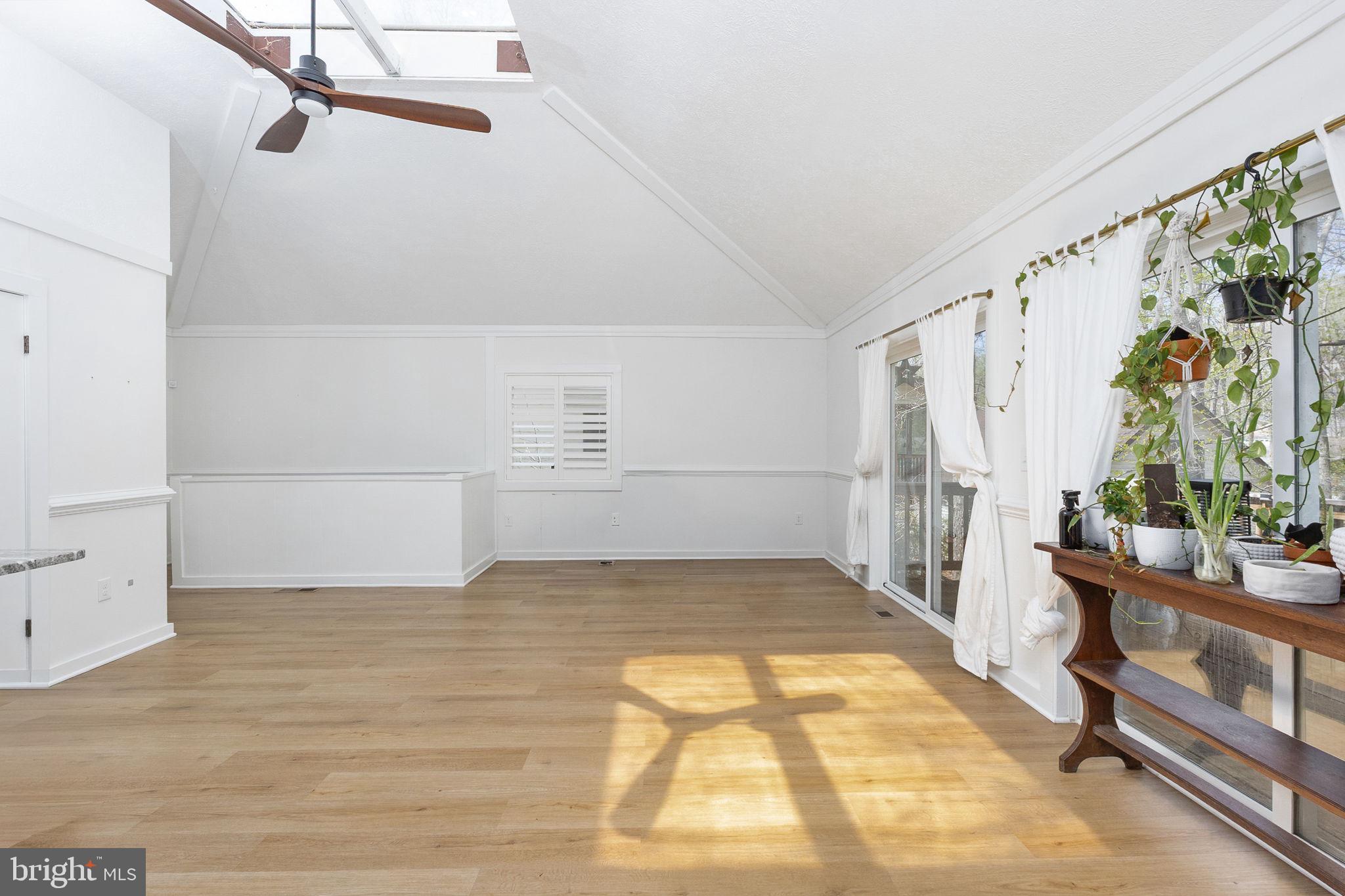 LAKE OF THE WOODS - Residential