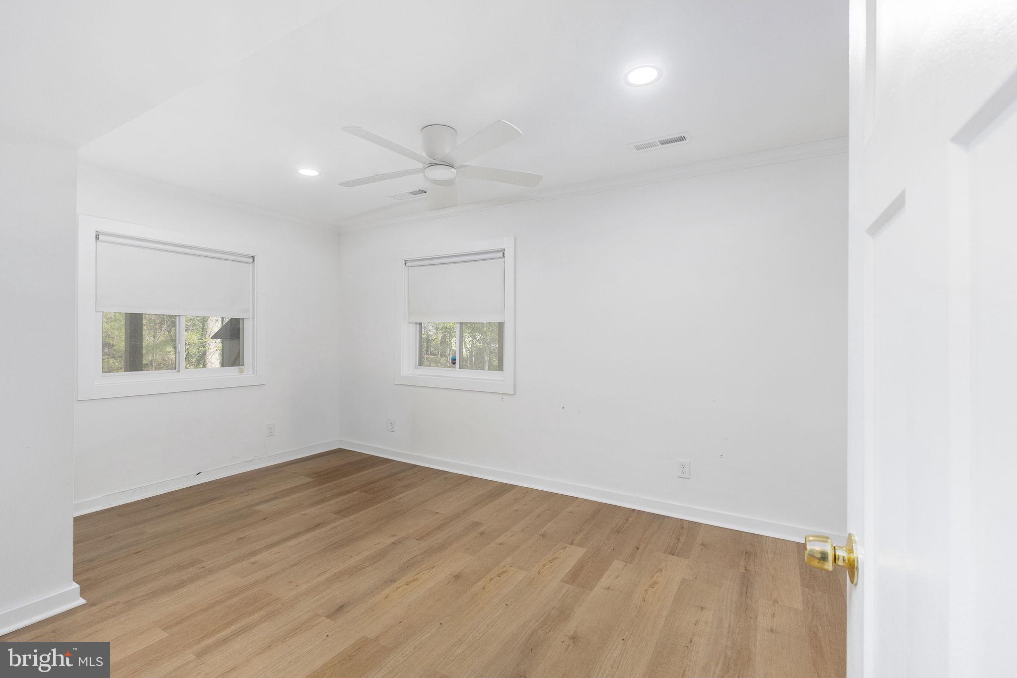 LAKE OF THE WOODS - Residential