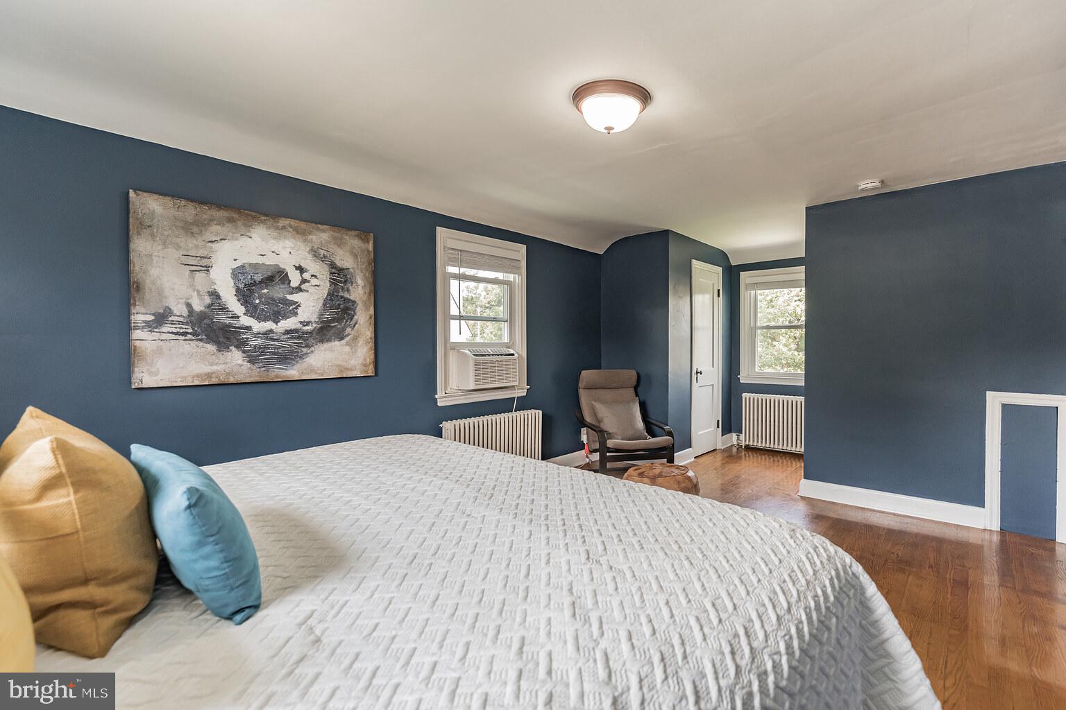 KENSINGTON - Residential