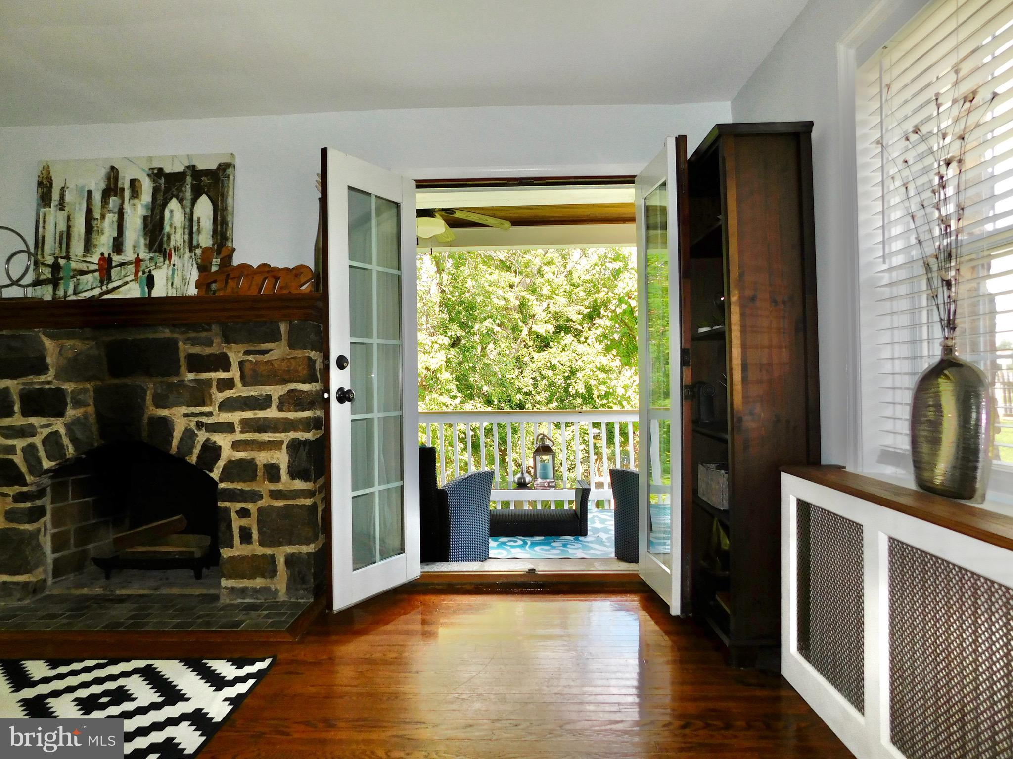 KENSINGTON - Residential