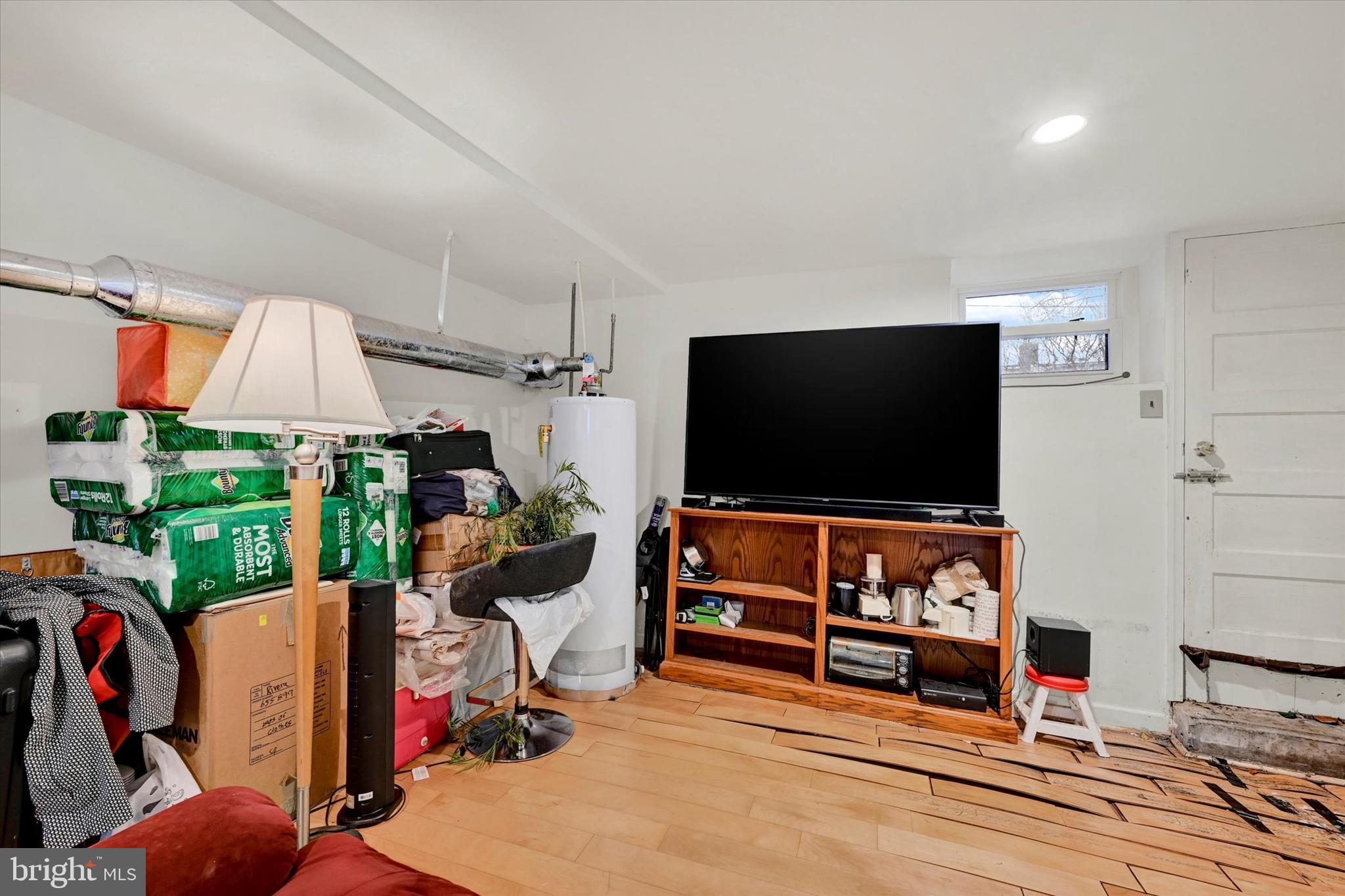 EAST BALTIMORE MIDWAY - Residential