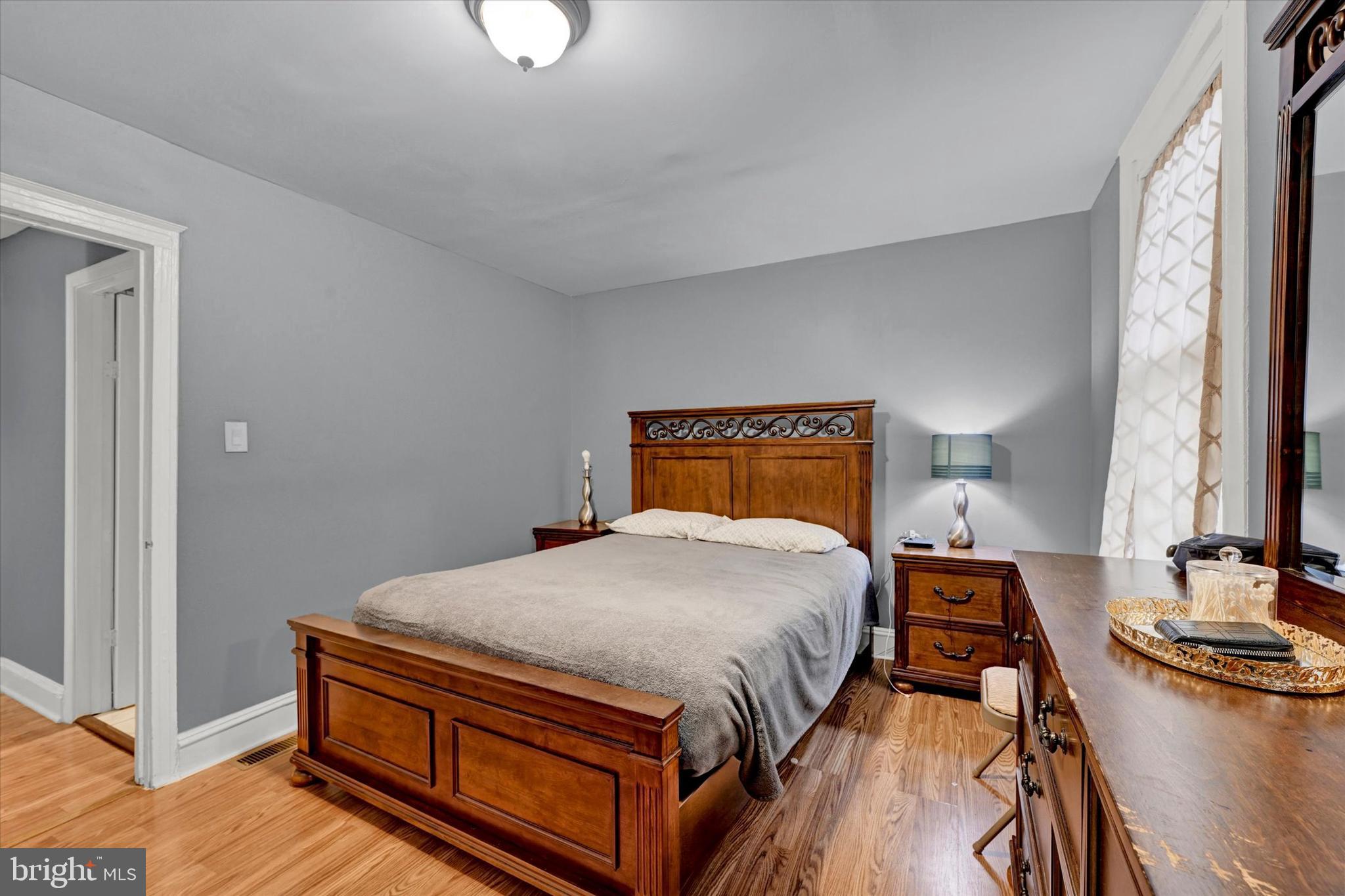 EAST BALTIMORE MIDWAY - Residential