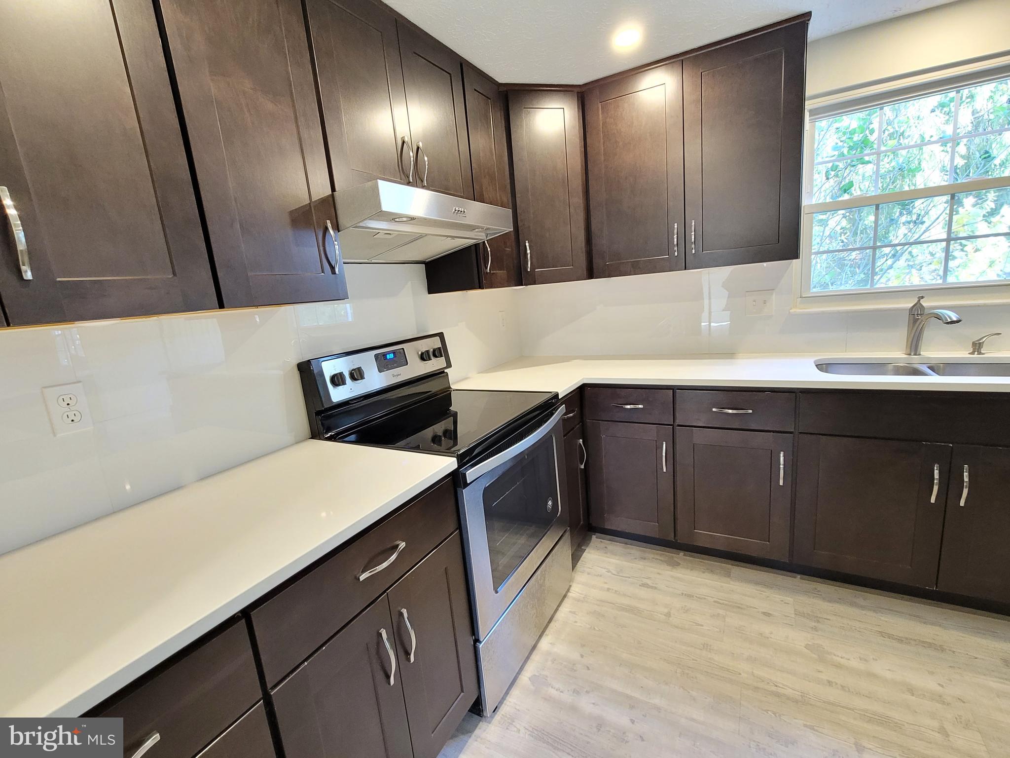 FARMBROOK - Residential Lease