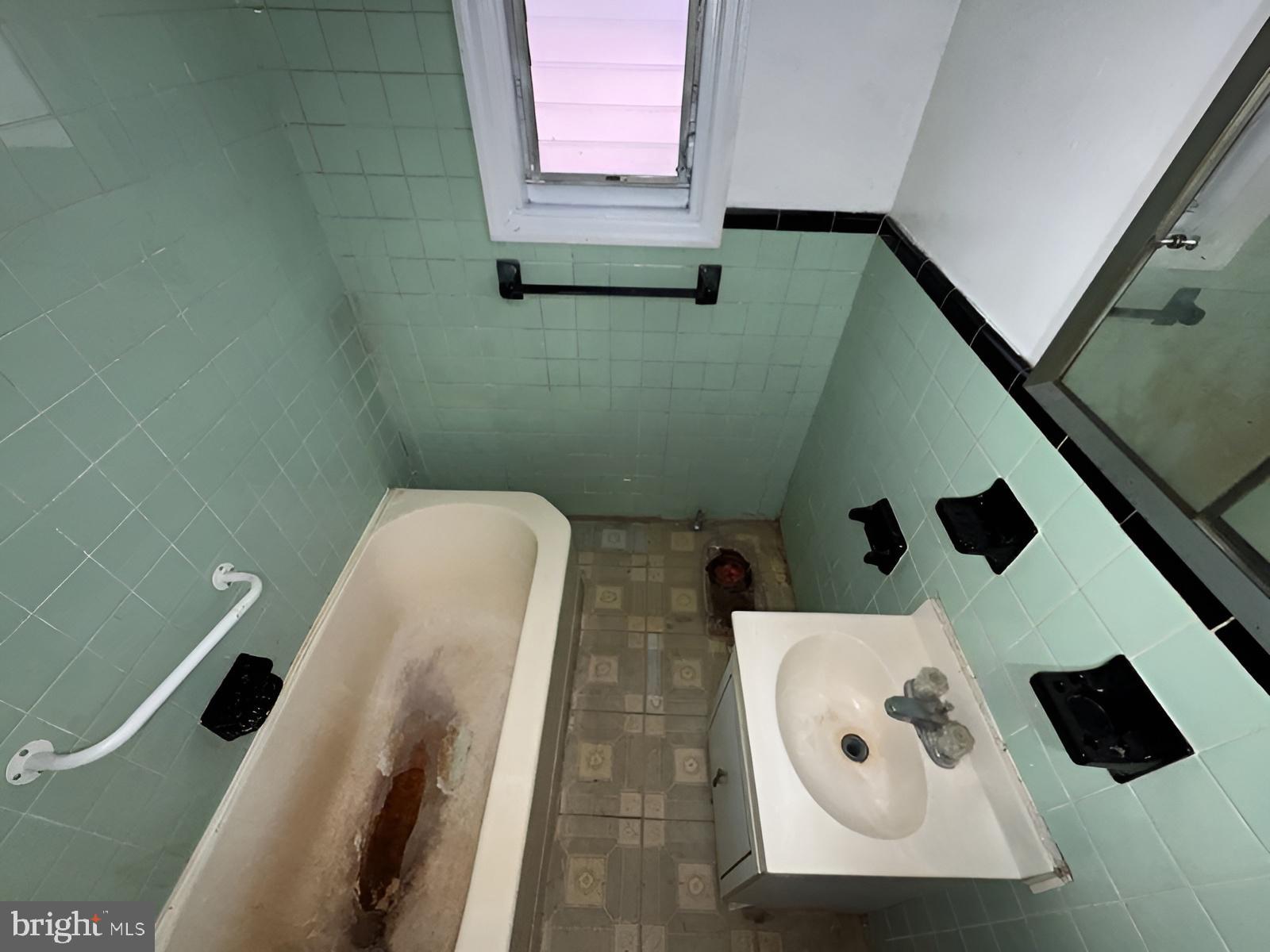 BRIDESBURG - Residential