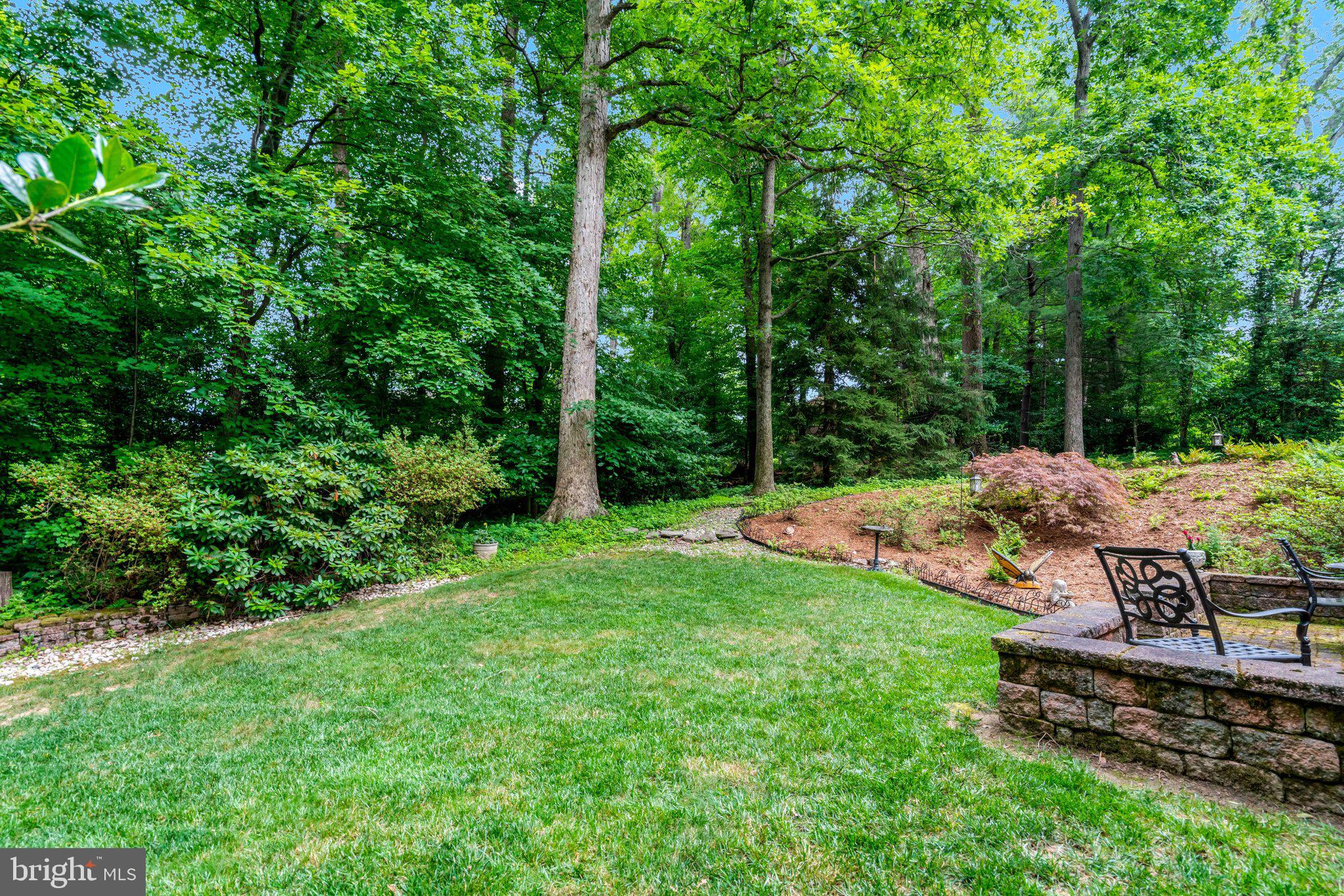 8422 GEORGIAN WAY