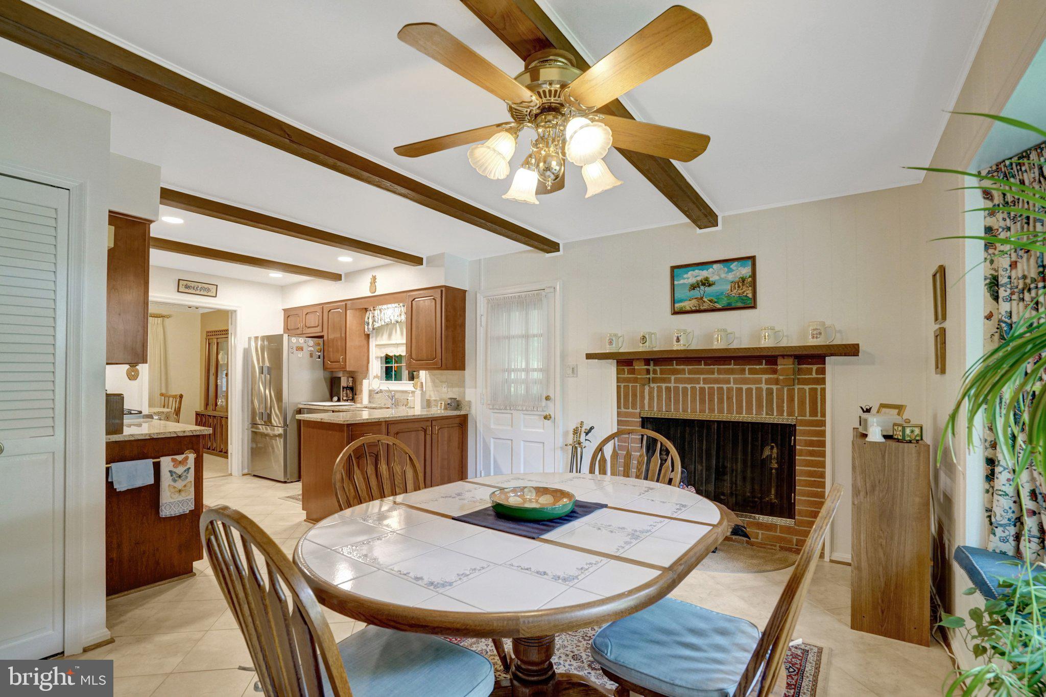 8422 GEORGIAN WAY