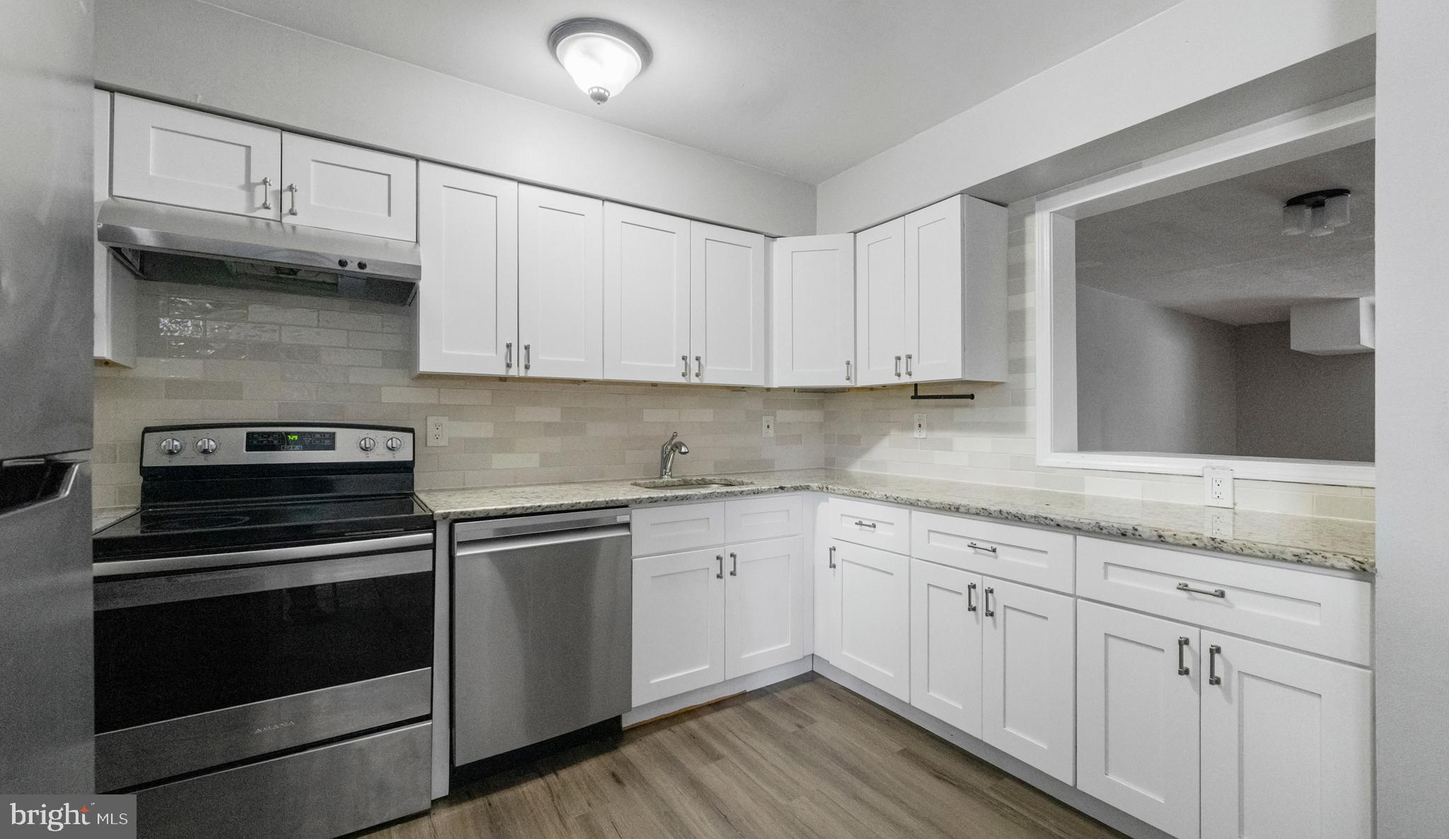 607 BROMLEY ESTS ESTATE