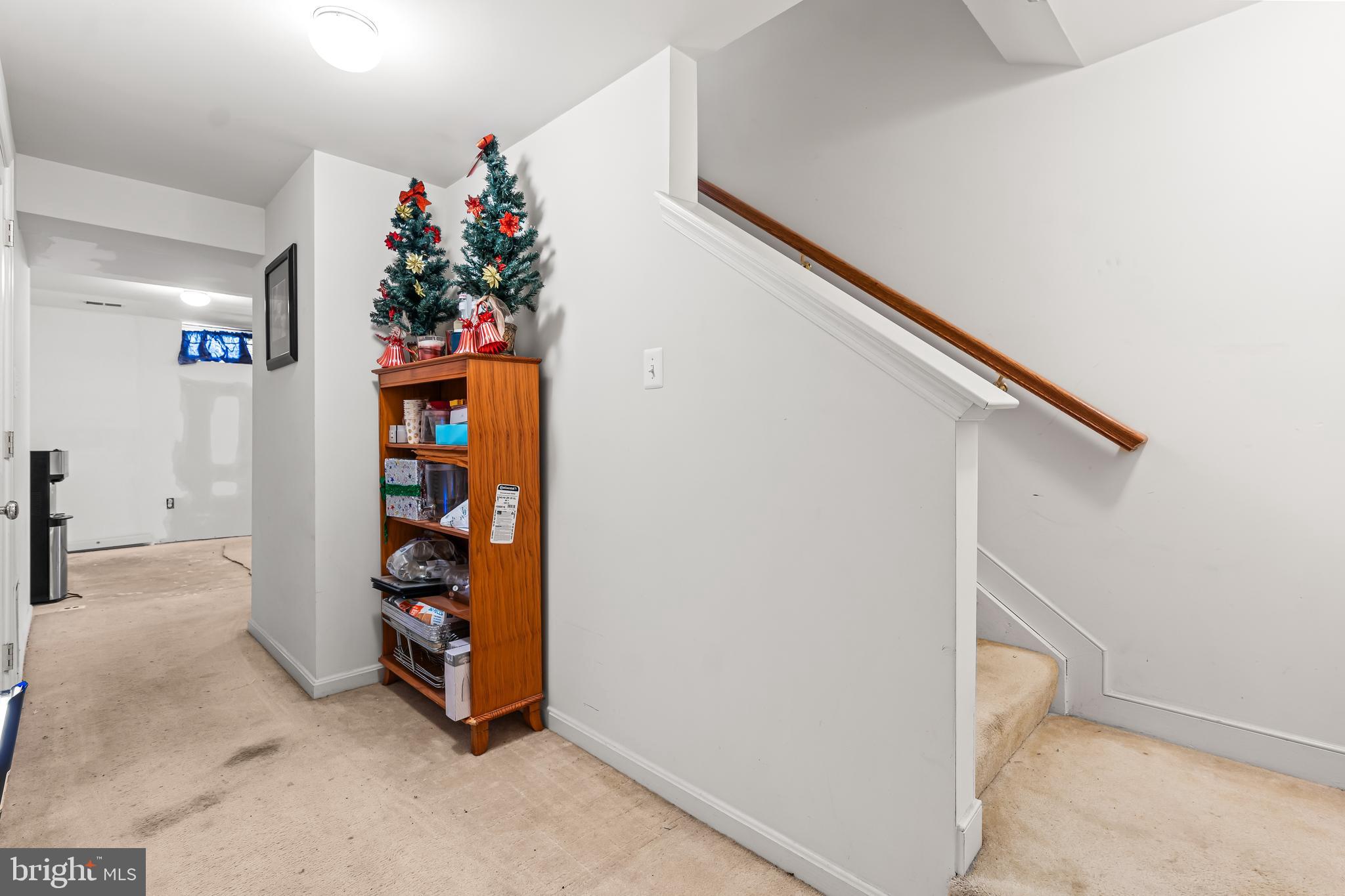 HAGERS CROSSING - Residential