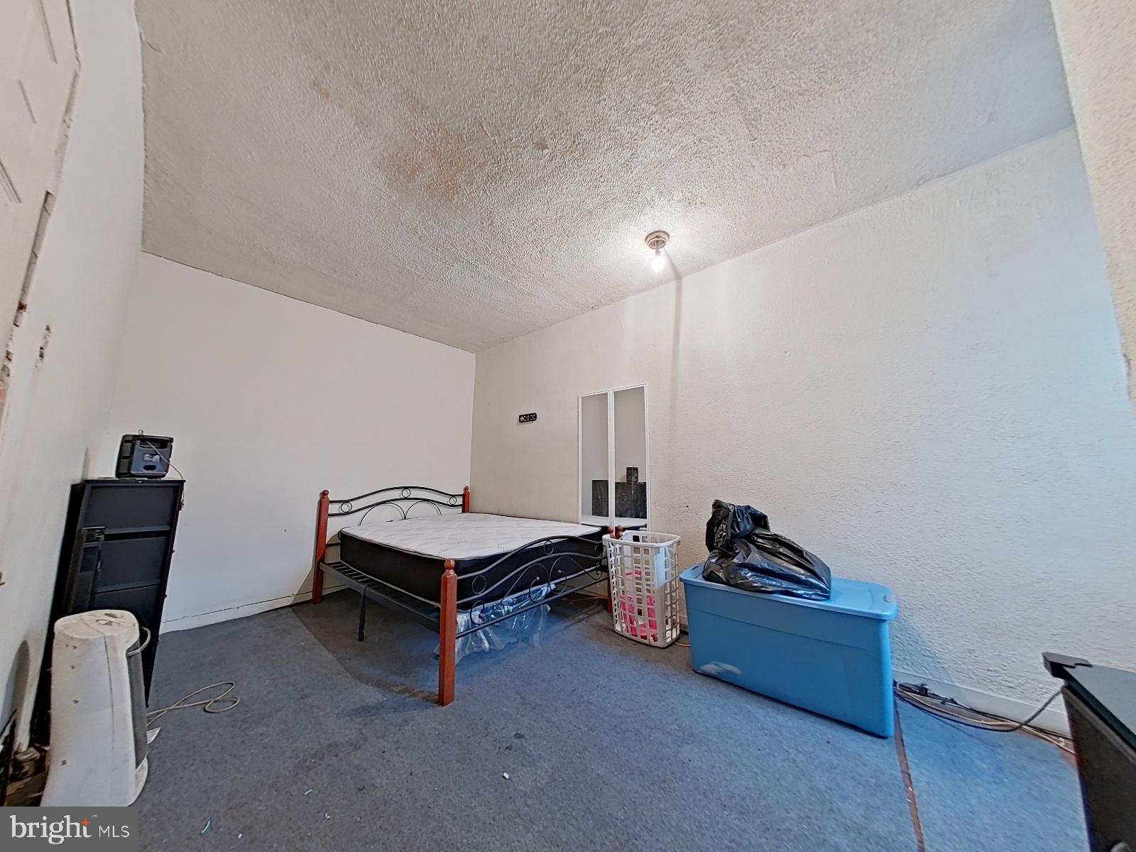 MILL CREEK - Residential