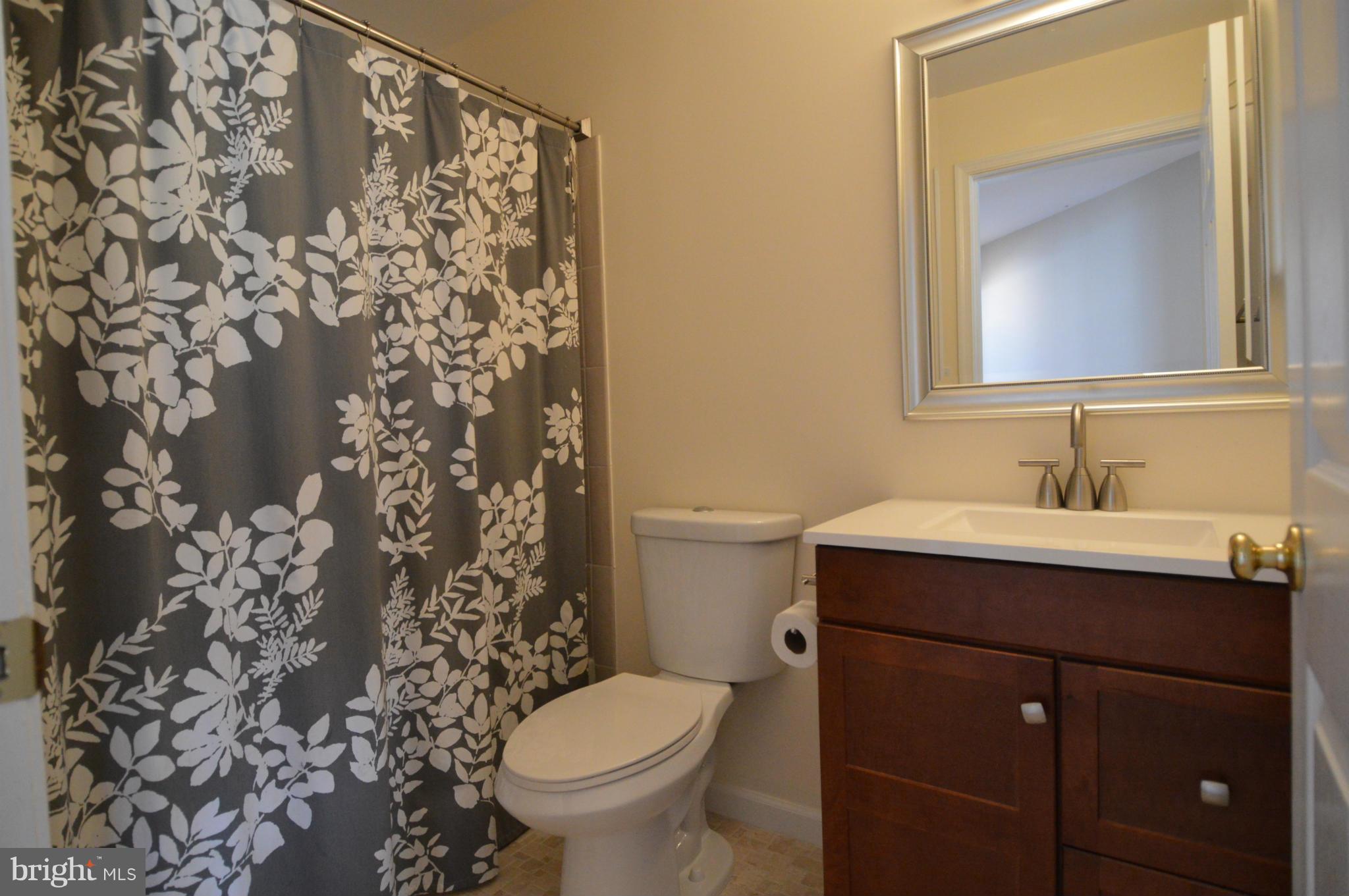 LINCOLN PARK - Residential