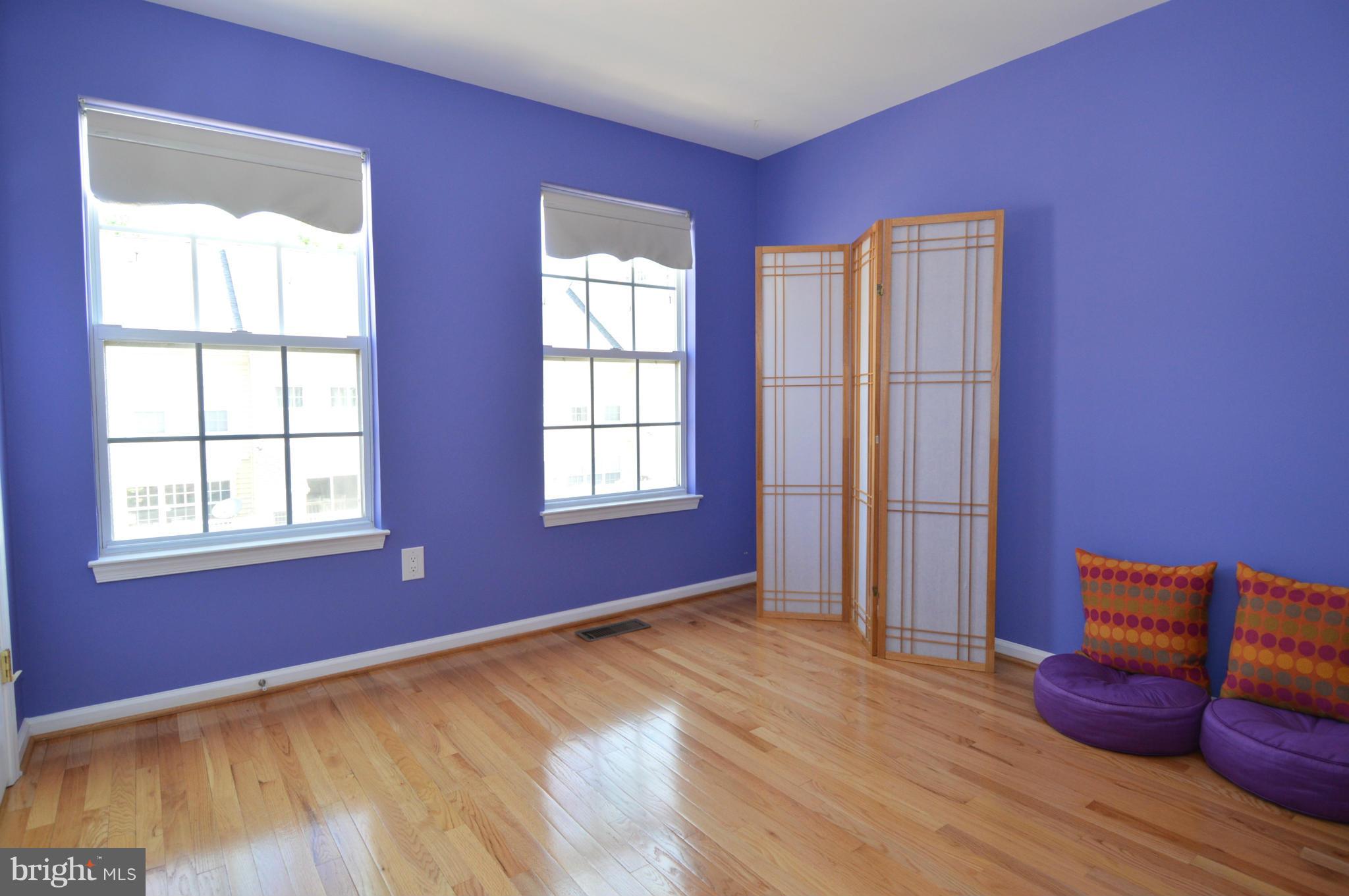 LINCOLN PARK - Residential