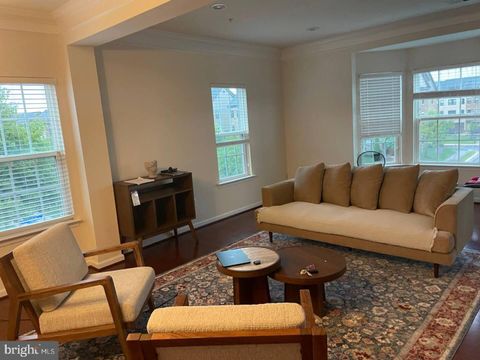 13661 AIR AND SPACE MUSEUM PARKWAY 9B HERNDON VA 20171