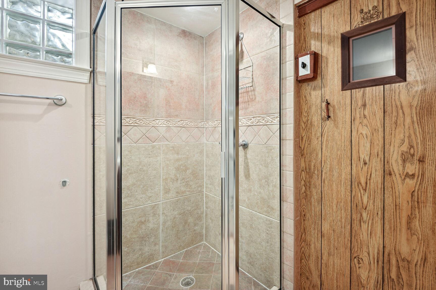 MCAULEY PARK - Residential Lease