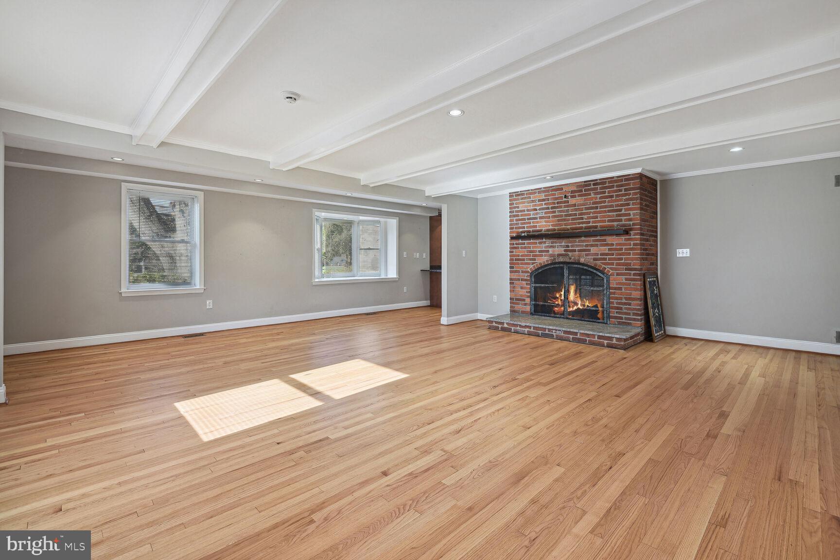 MCAULEY PARK - Residential Lease