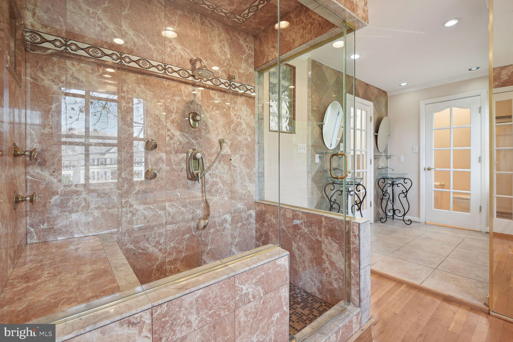 MCAULEY PARK - Residential Lease