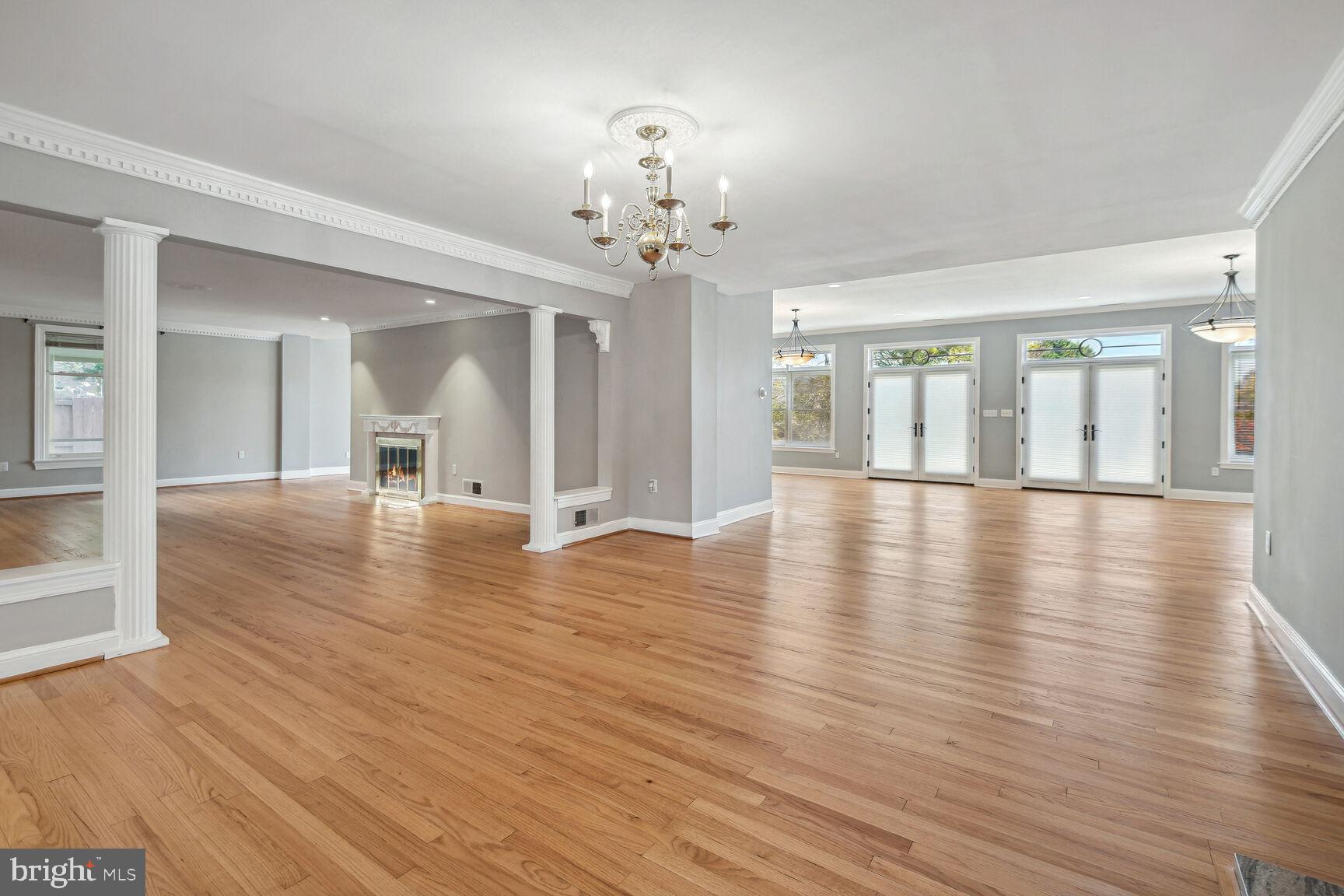 MCAULEY PARK - Residential Lease