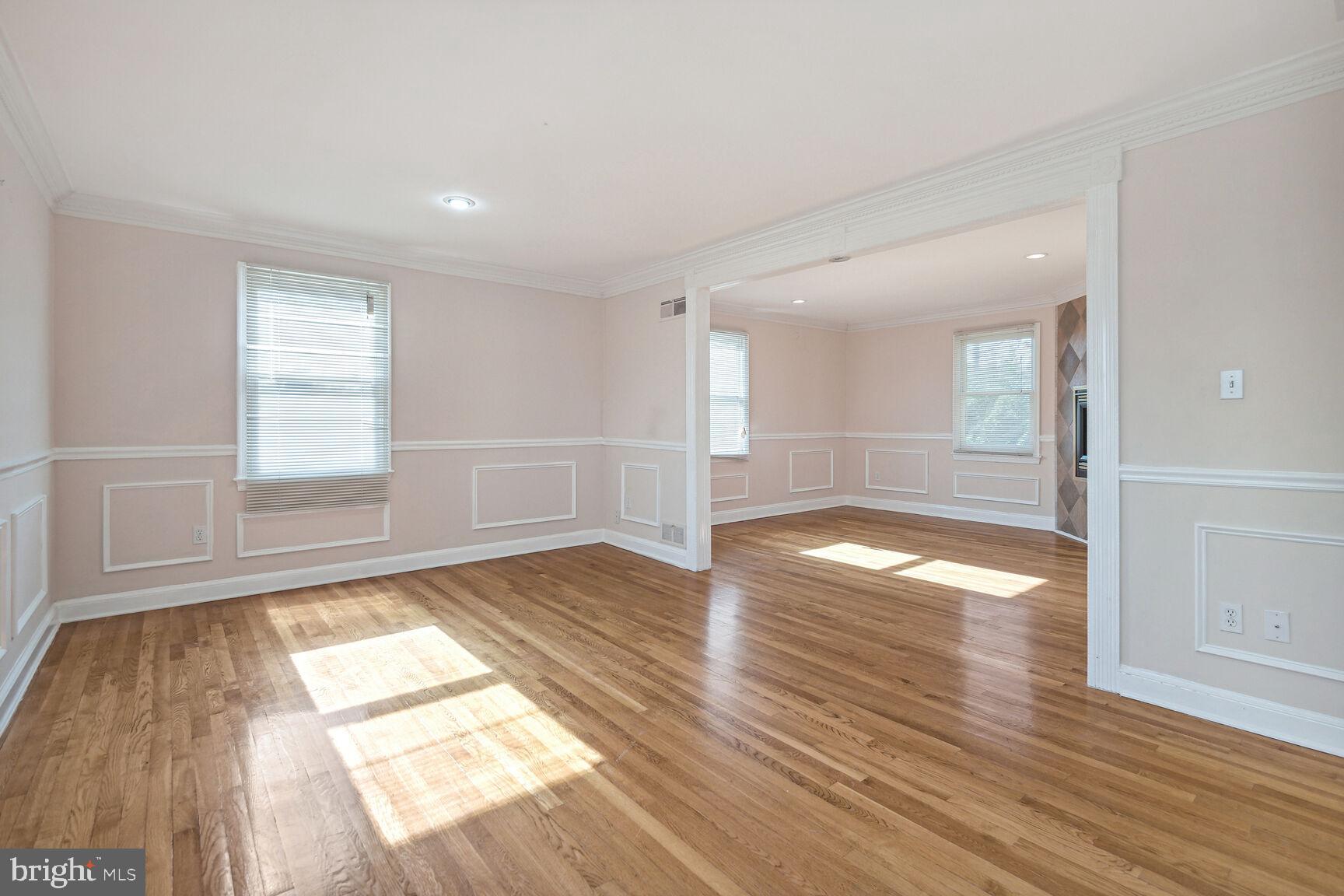 MCAULEY PARK - Residential Lease