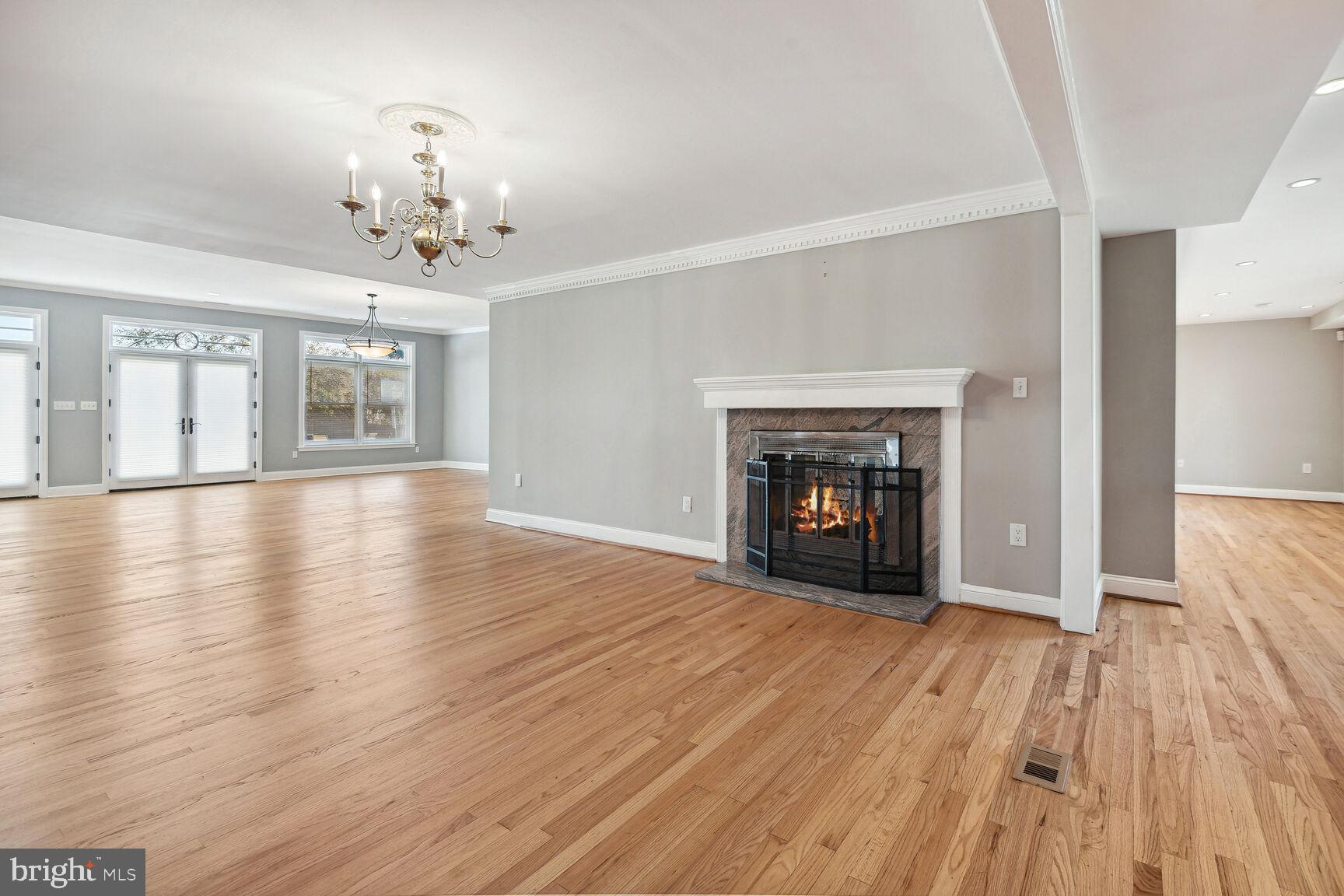 MCAULEY PARK - Residential Lease