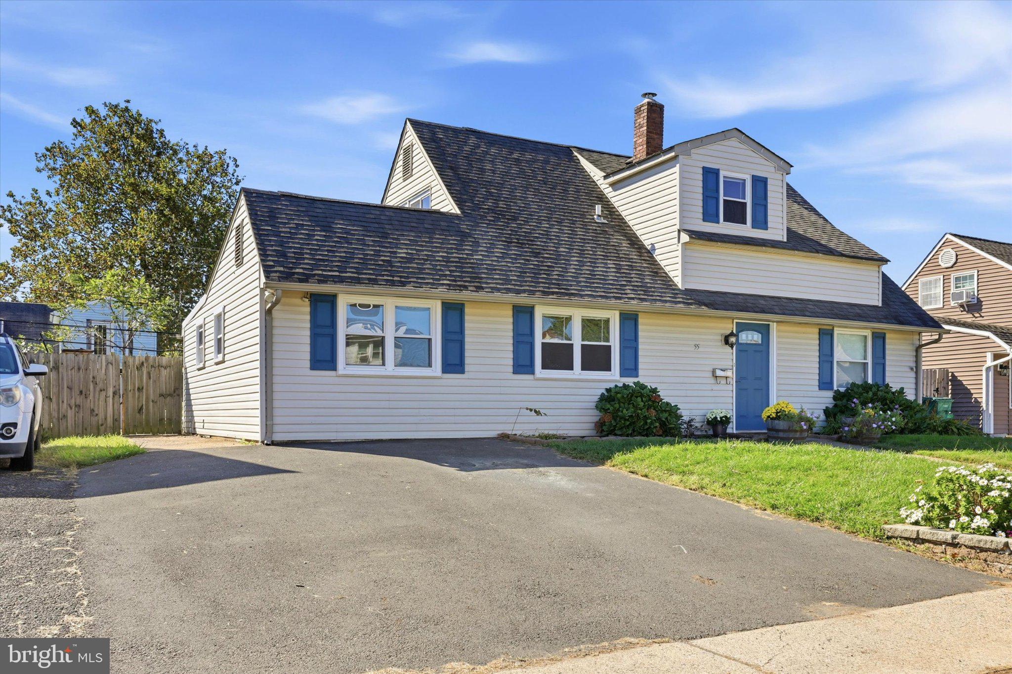 55 AUTUMN LANE