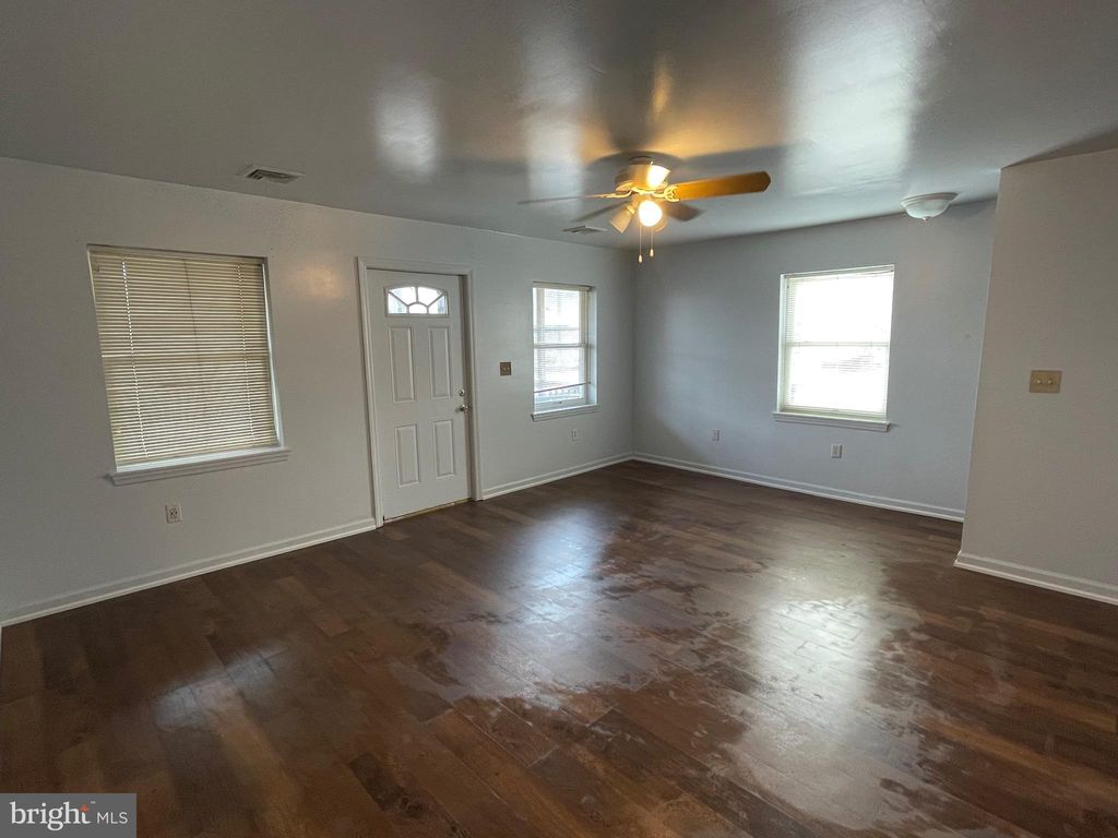 Photo of 1302 Bailey Street, HARRISBURG, PA 17103 (MLS # PADA2051714)