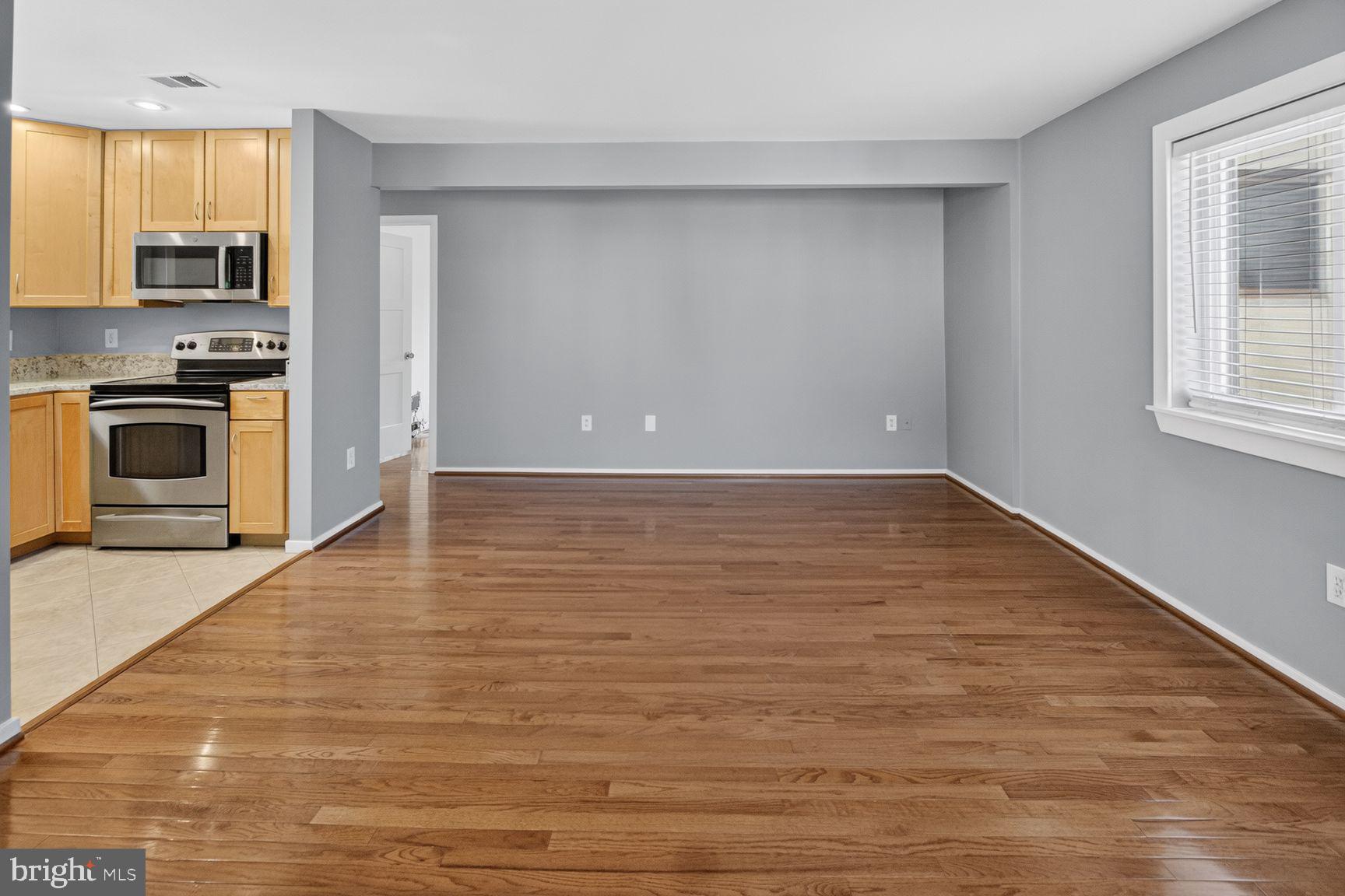 8923 BATTERY PLACE 24