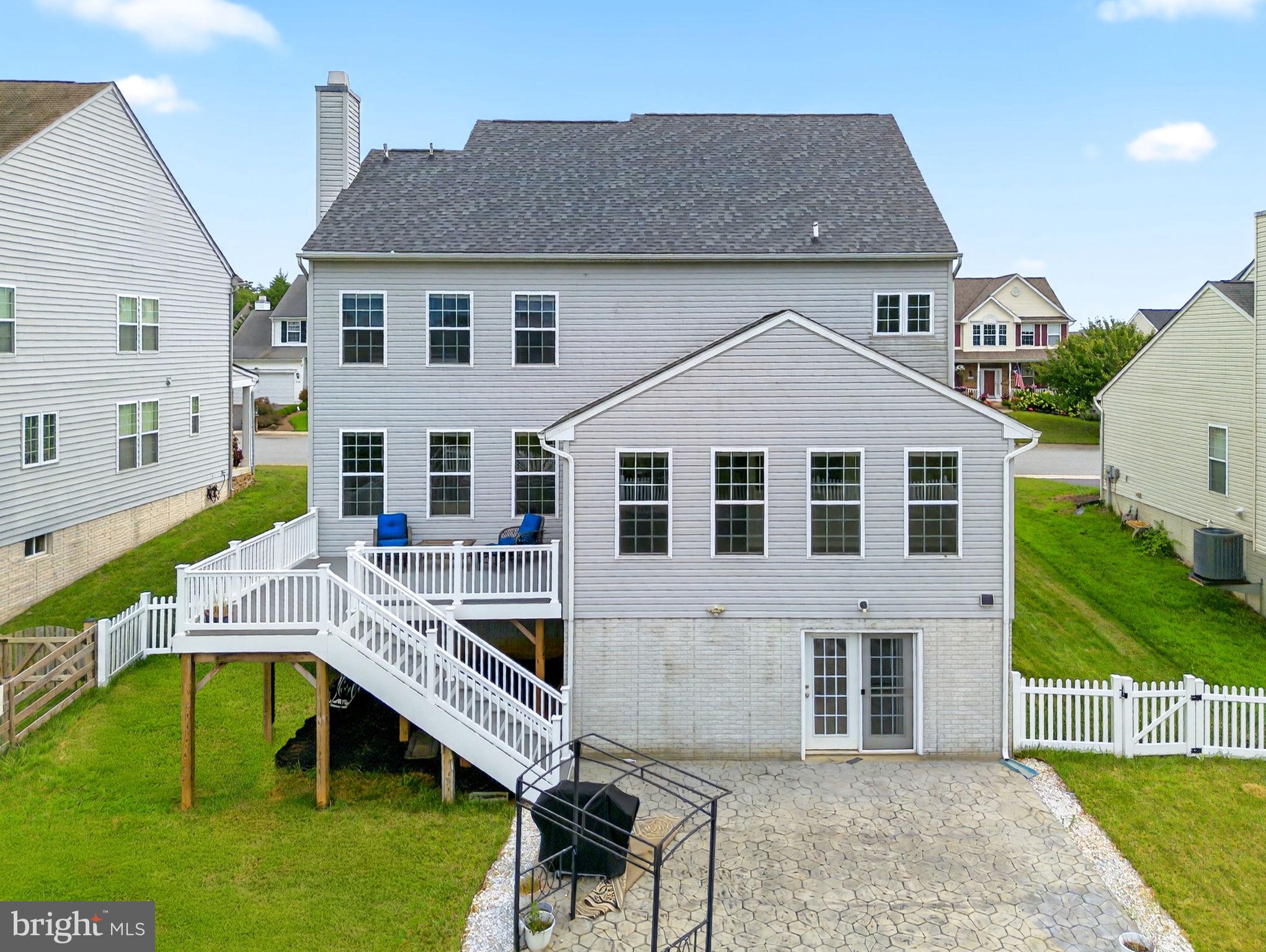 SPRUCE HILL NORTH - Residential