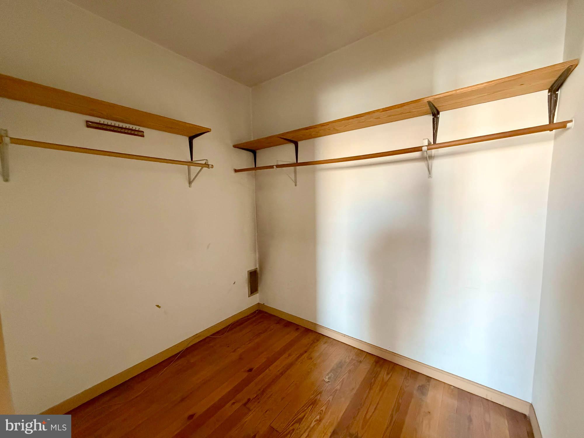 BREWERS HILL - Residential