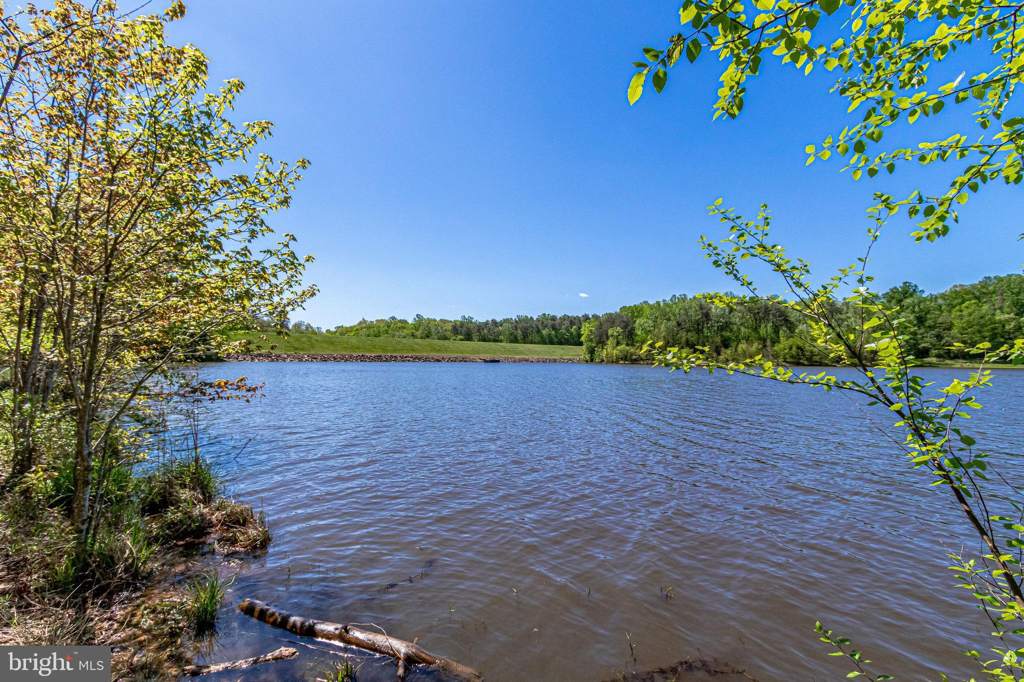 SOMERSET AT SOUTH RUN - Residential Lease