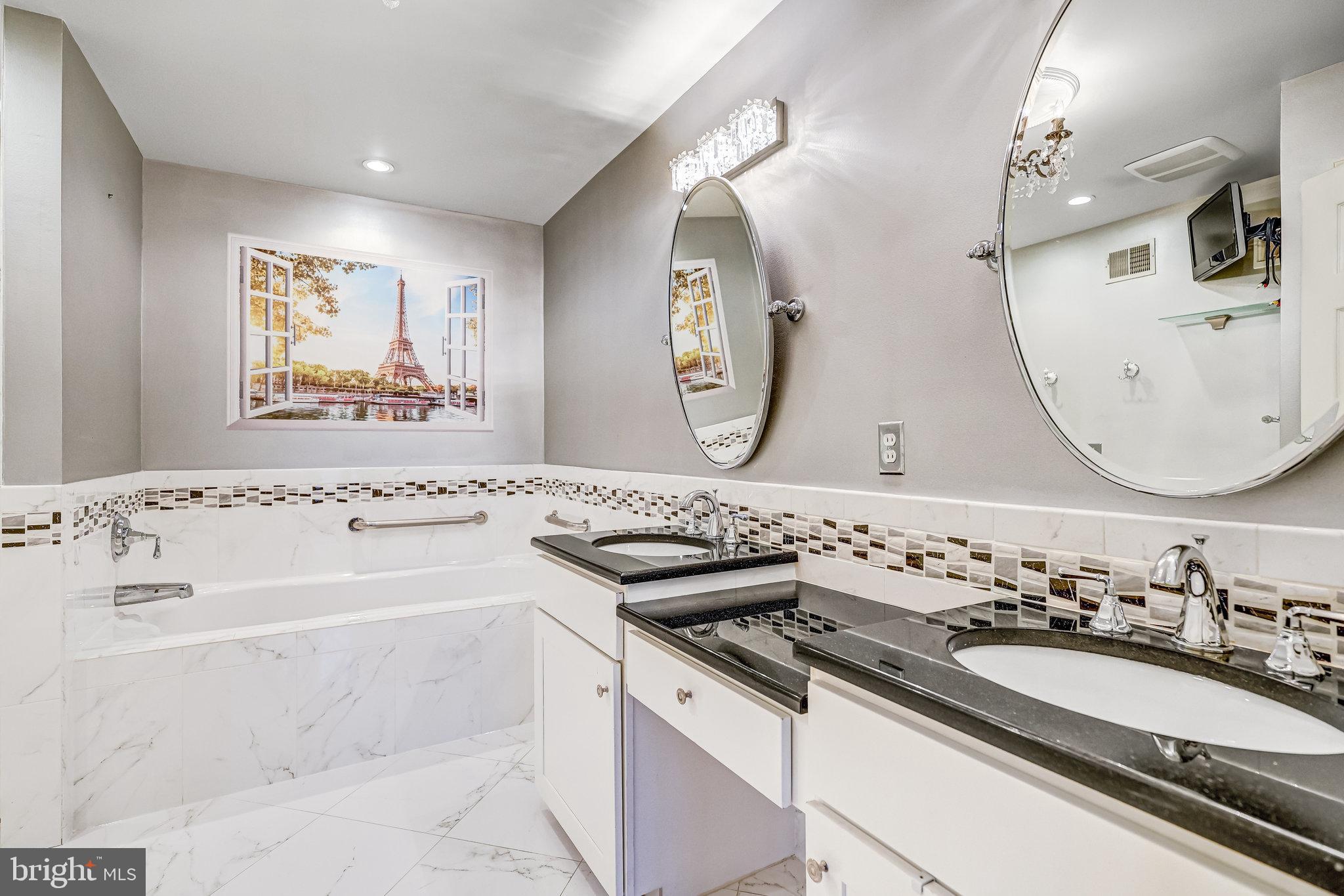 SOMERSET AT SOUTH RUN - Residential Lease