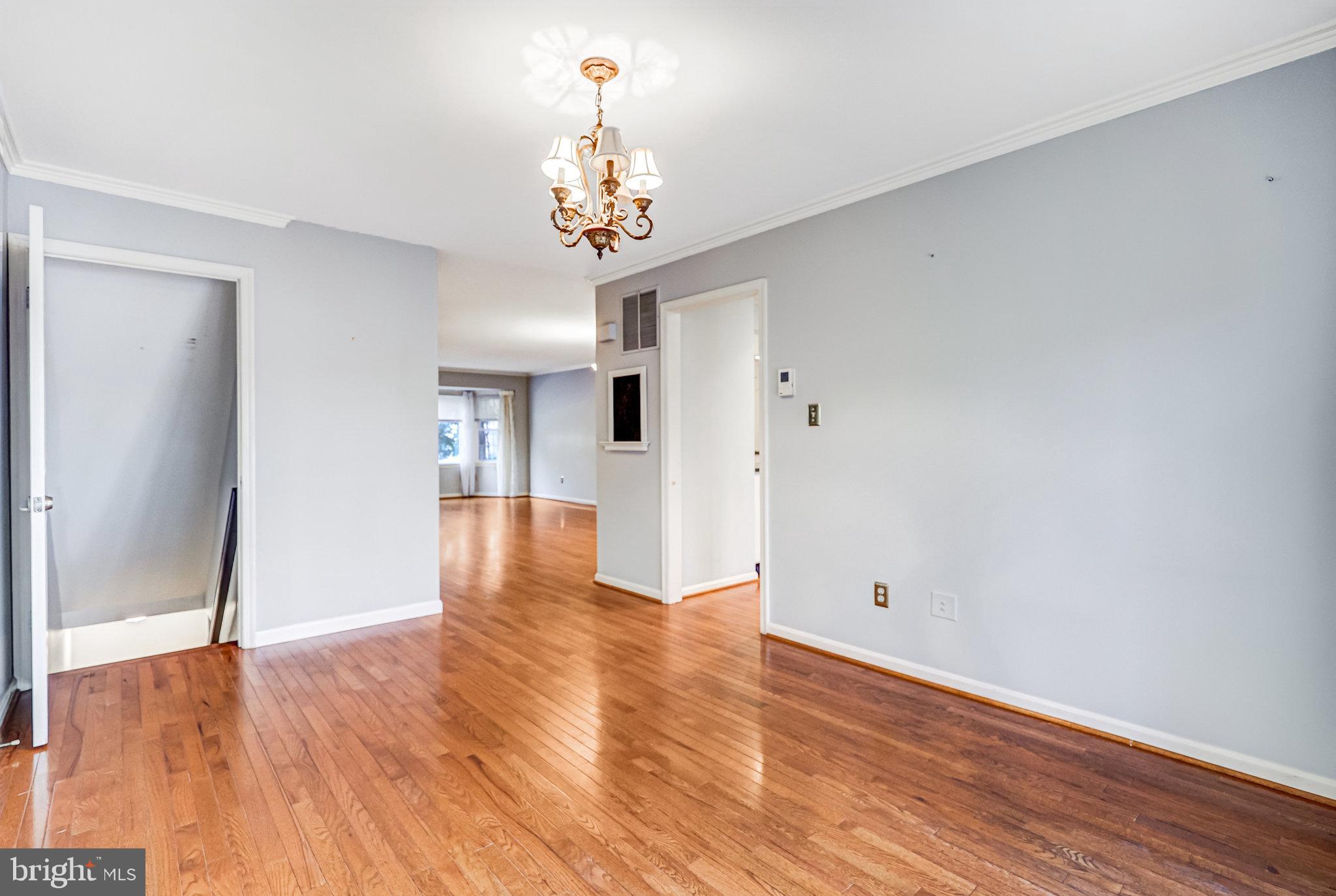 SOMERSET AT SOUTH RUN - Residential Lease