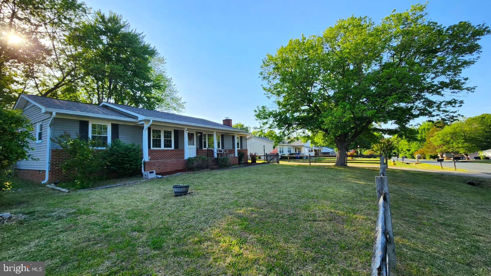 913 EASTERN VIEW DRIVE