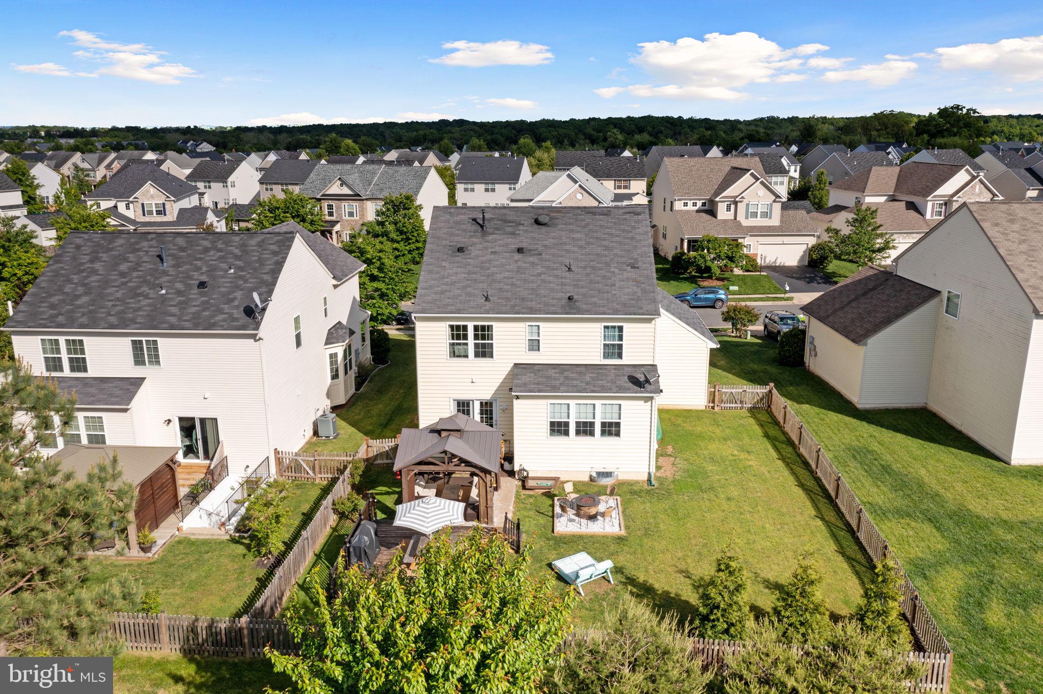 MEADOWS AT MORRIS FARM - Residential