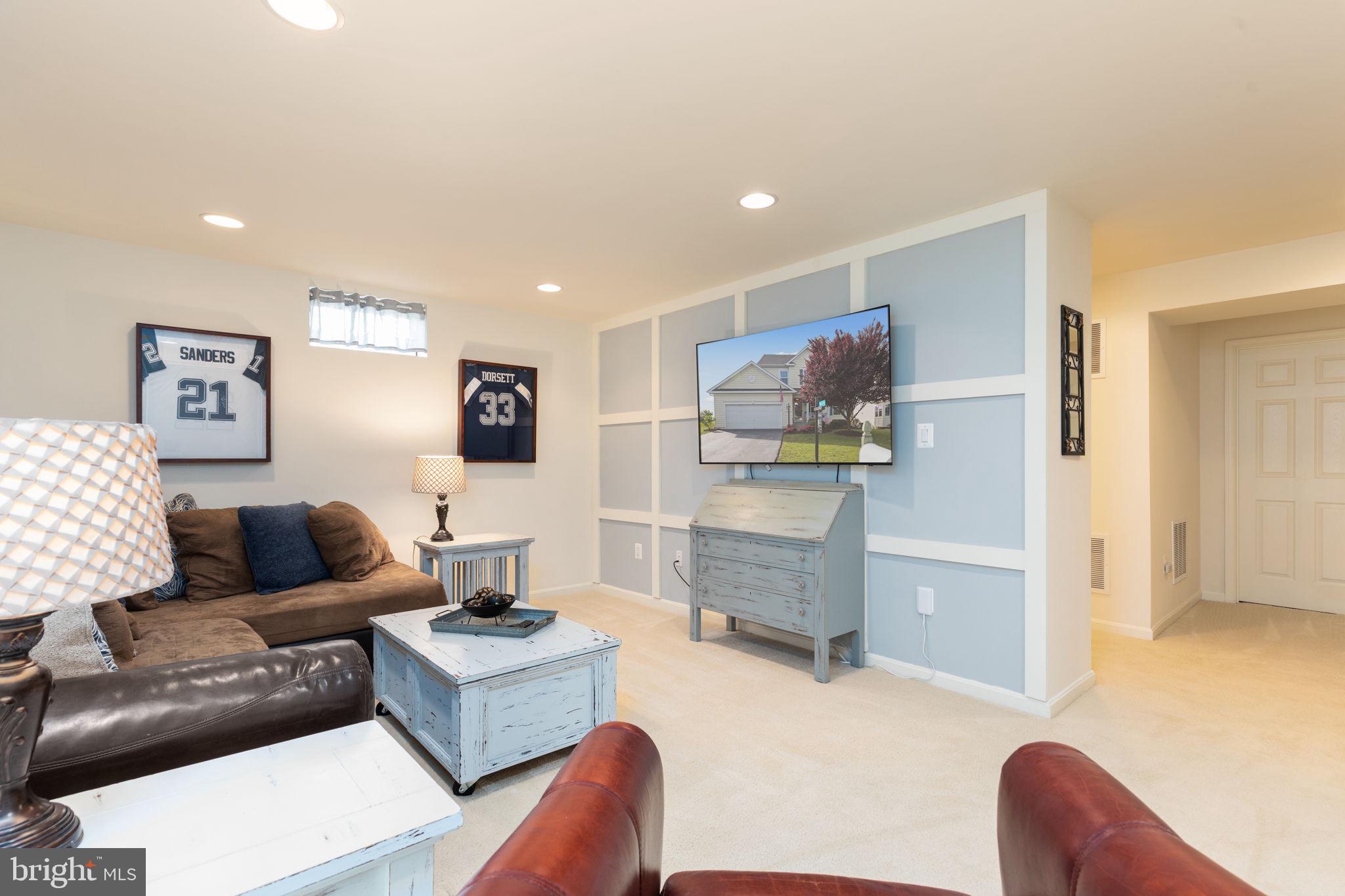 MEADOWS AT MORRIS FARM - Residential