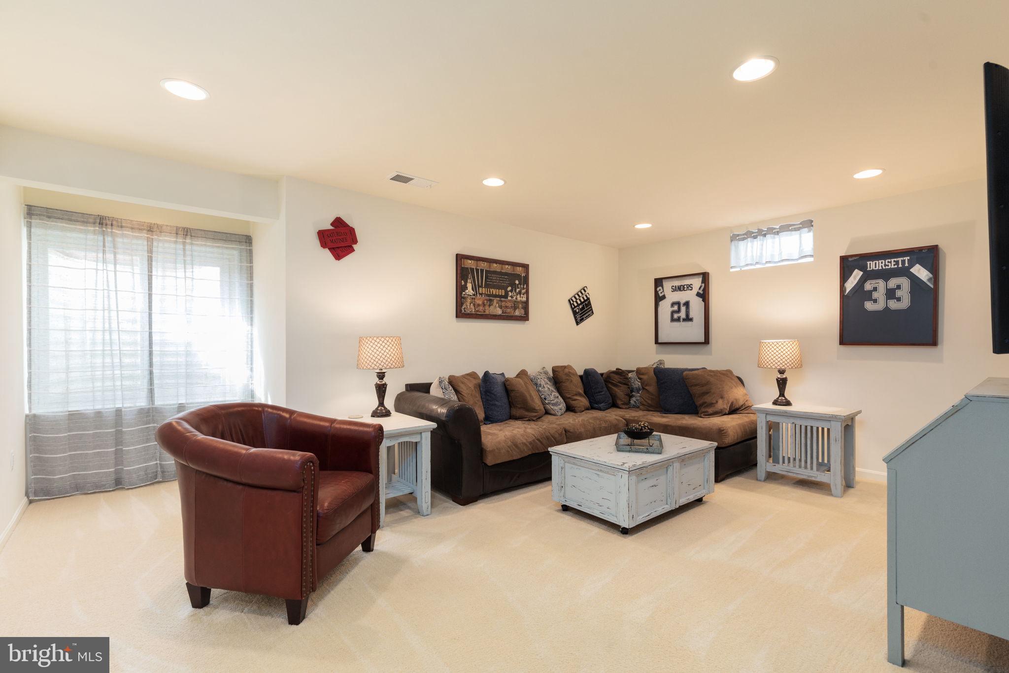 MEADOWS AT MORRIS FARM - Residential