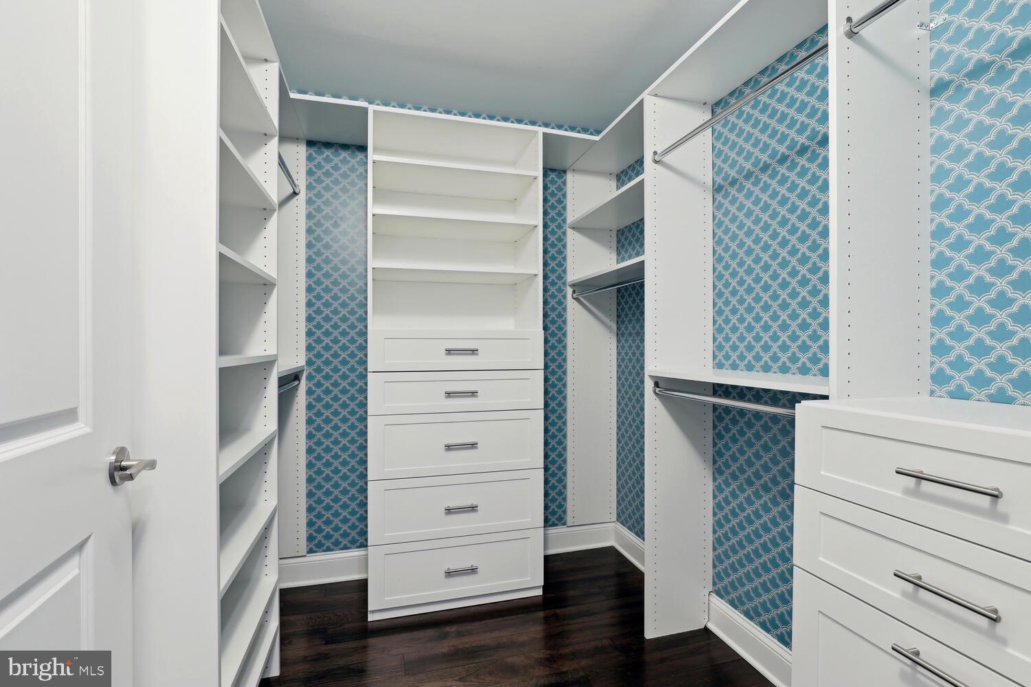 EDGEMOOR - Residential