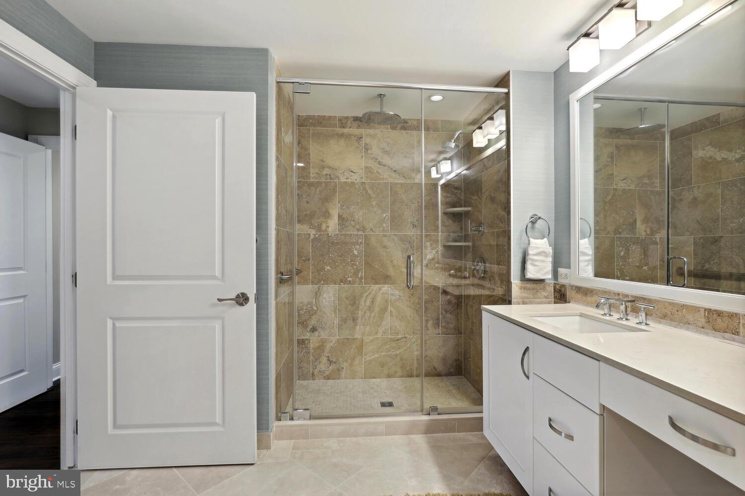 EDGEMOOR - Residential