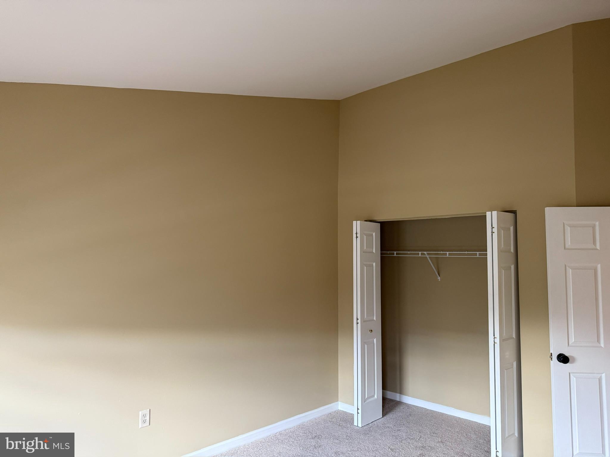 TALL TREES - Residential