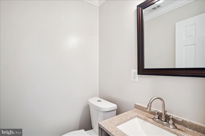 APPLEWALK CONDO - Residential