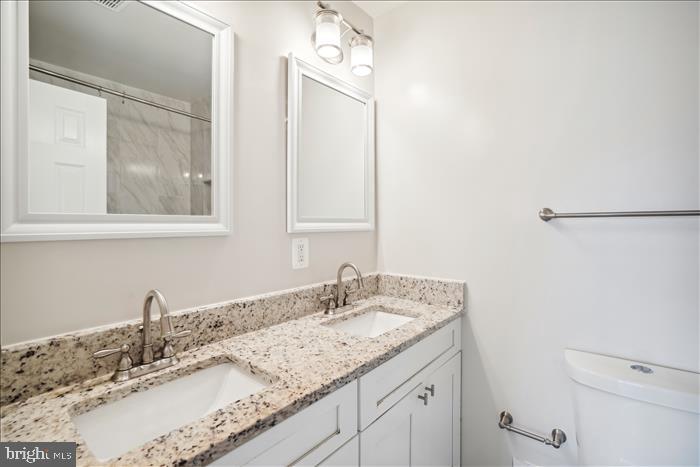 APPLEWALK CONDO - Residential