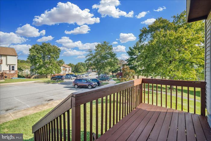 APPLEWALK CONDO - Residential